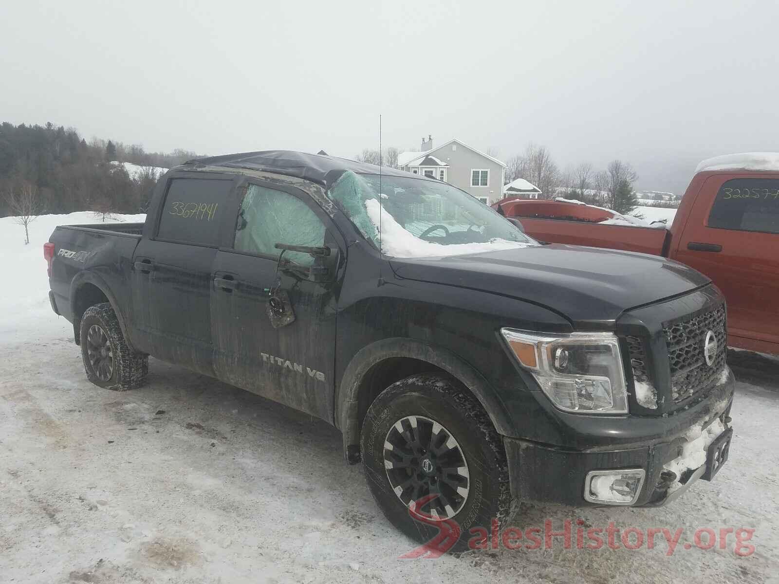 1N6AA1E51JN532712 2018 NISSAN TITAN