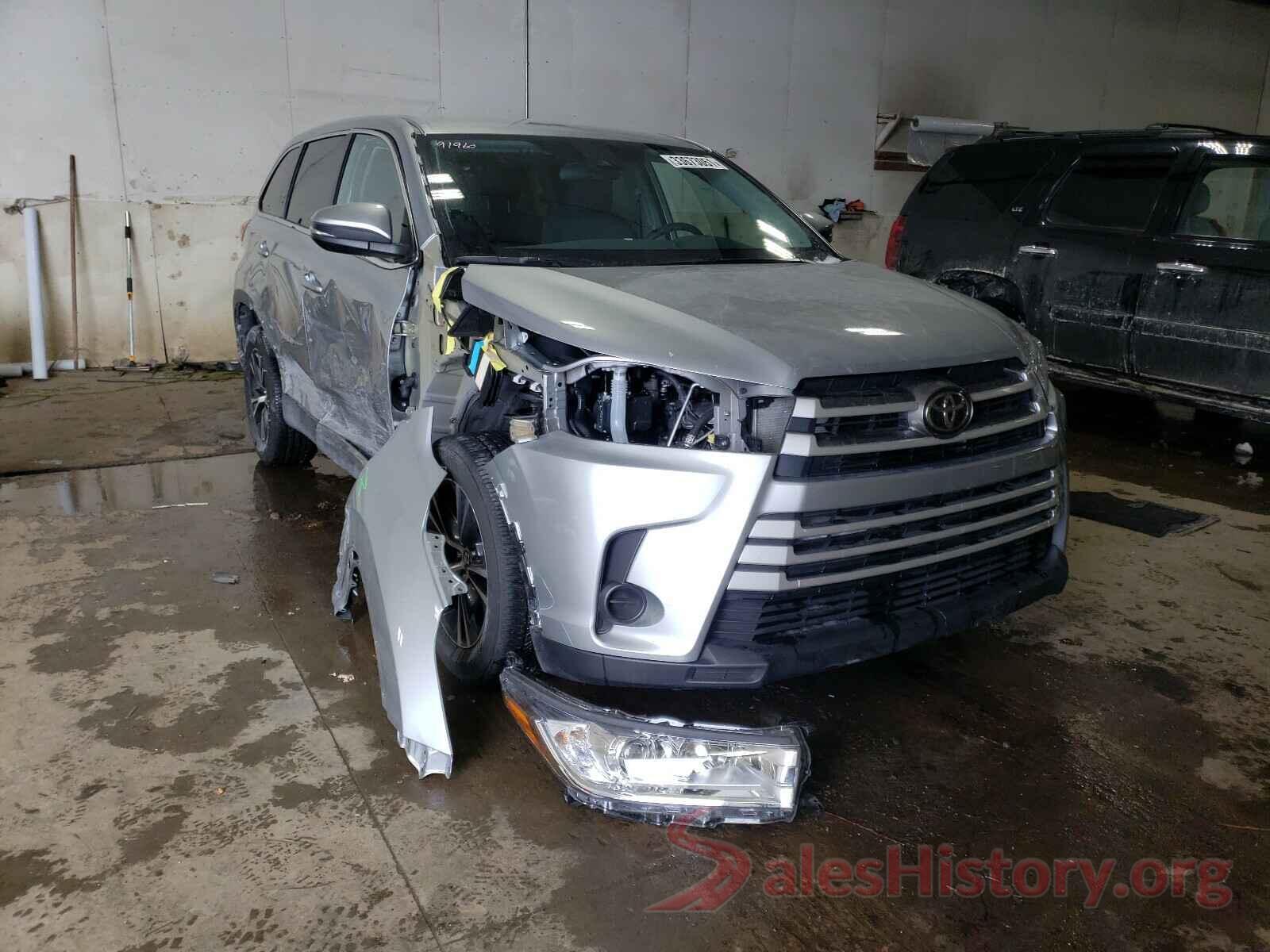 5TDZARFH7KS053946 2019 TOYOTA HIGHLANDER