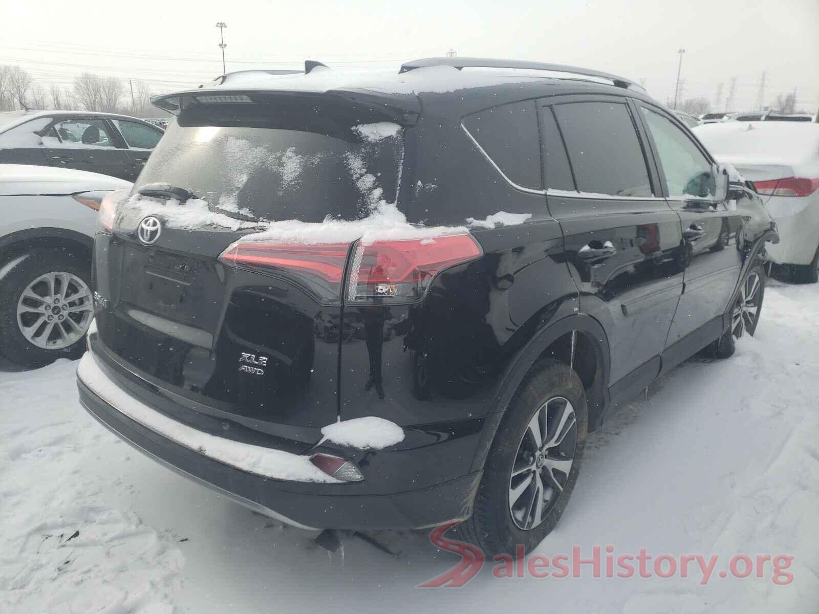 2T3RFREV4HW621618 2017 TOYOTA RAV4