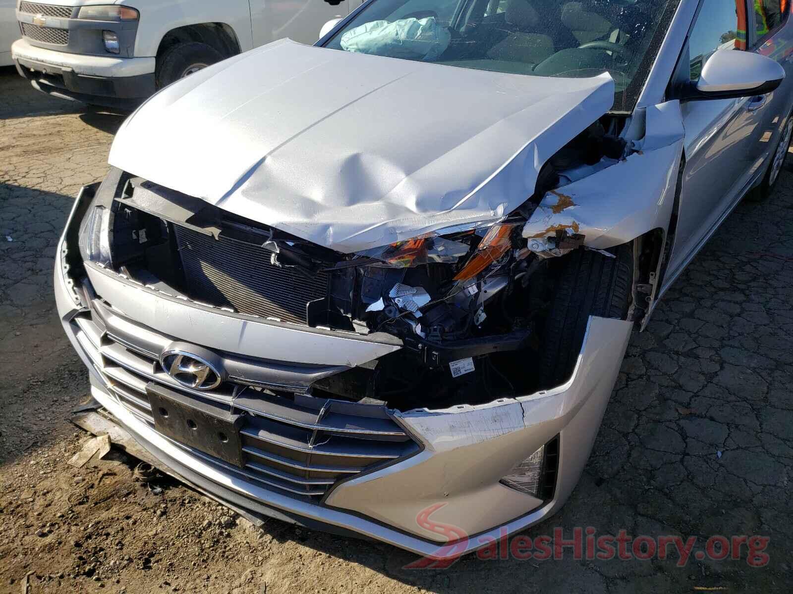 5NPD74LF1KH485274 2019 HYUNDAI ELANTRA