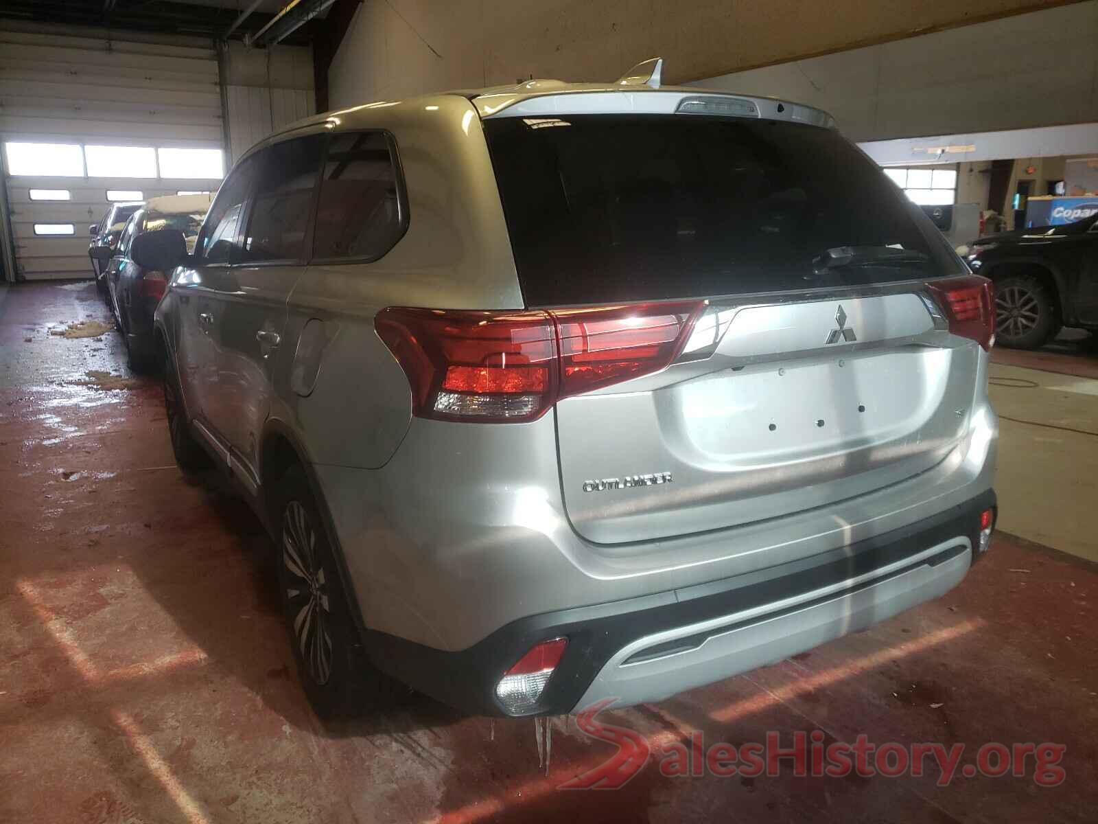 JA4AD3A33LZ011281 2020 MITSUBISHI OUTLANDER