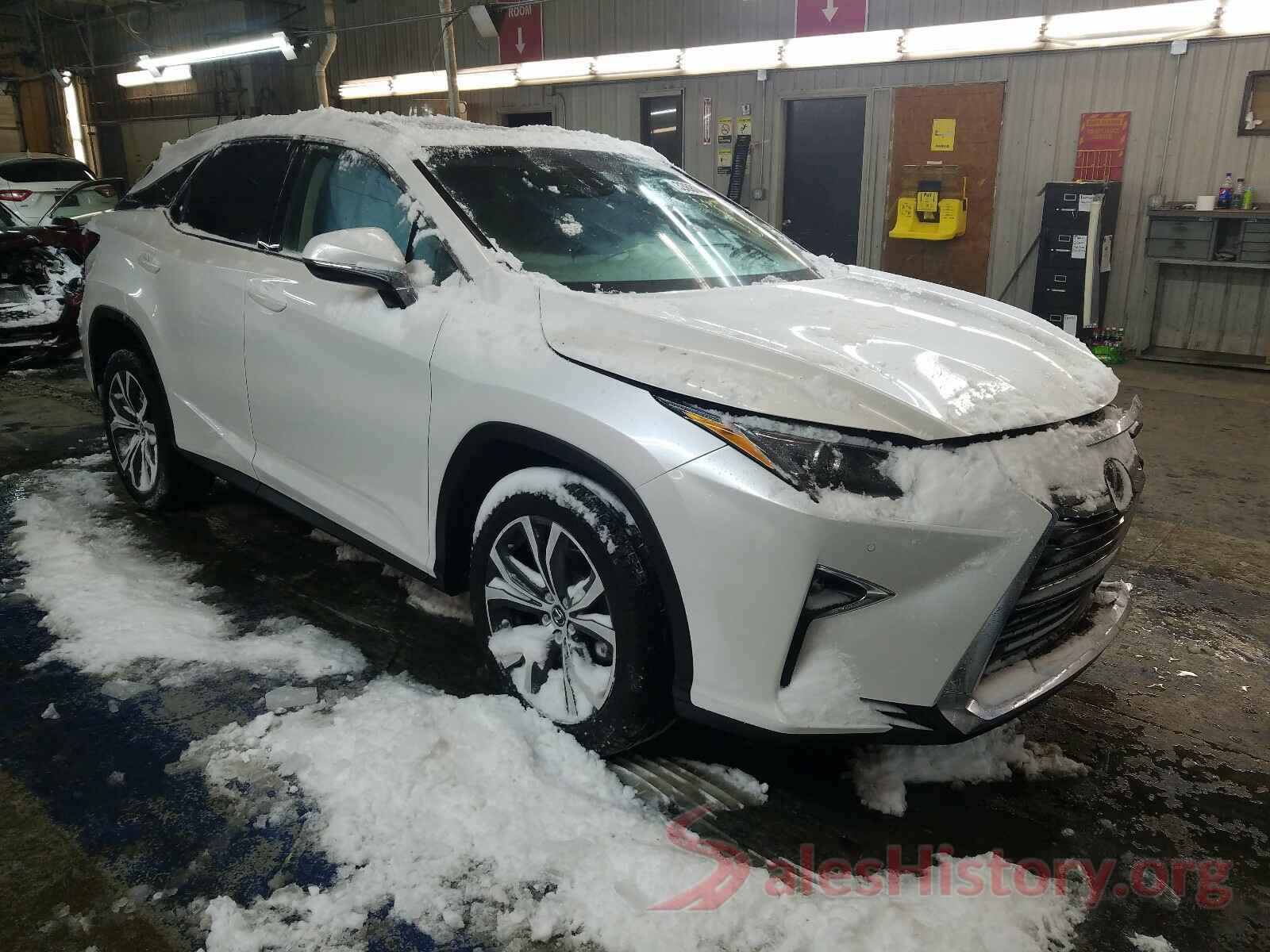 2T2BZMCA1JC155332 2018 LEXUS RX350