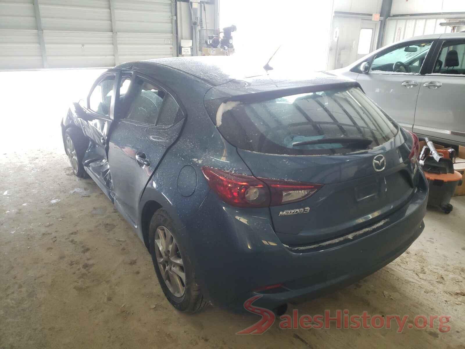 3MZBN1K73JM240570 2018 MAZDA 3