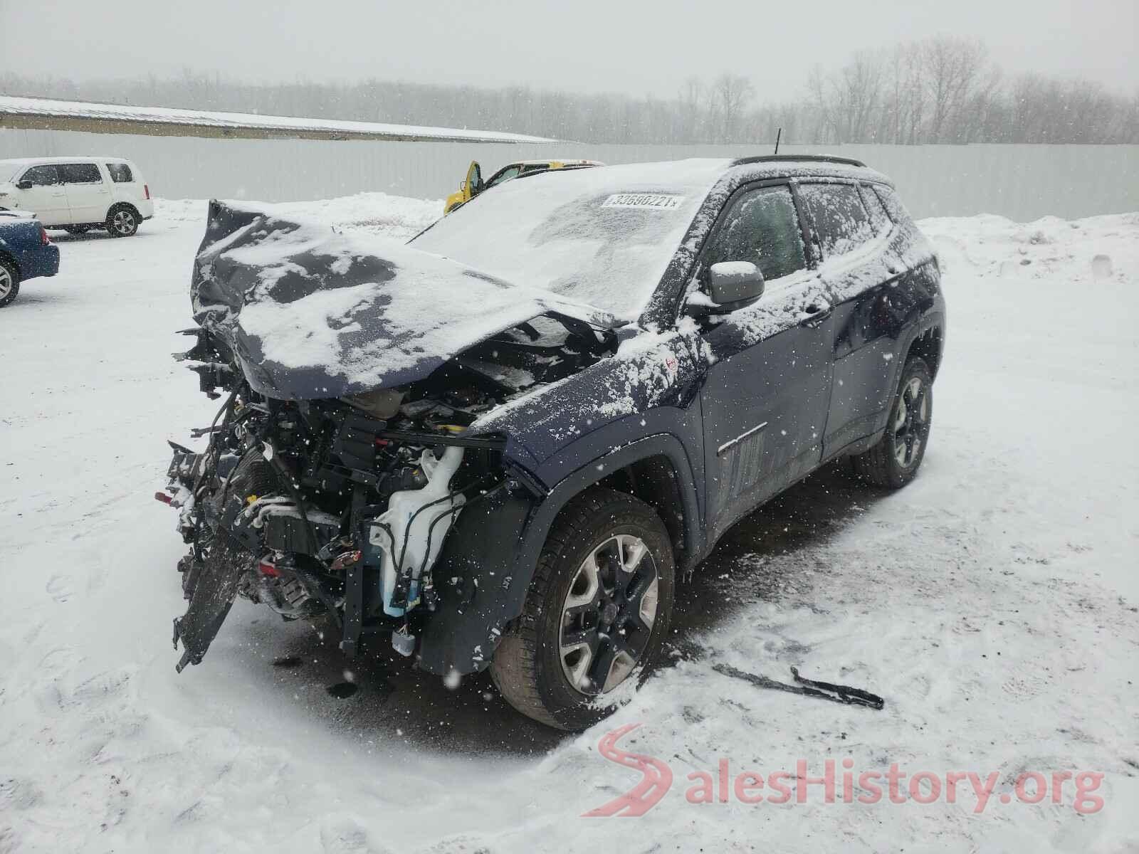 3C4NJDDB6JT281117 2018 JEEP COMPASS