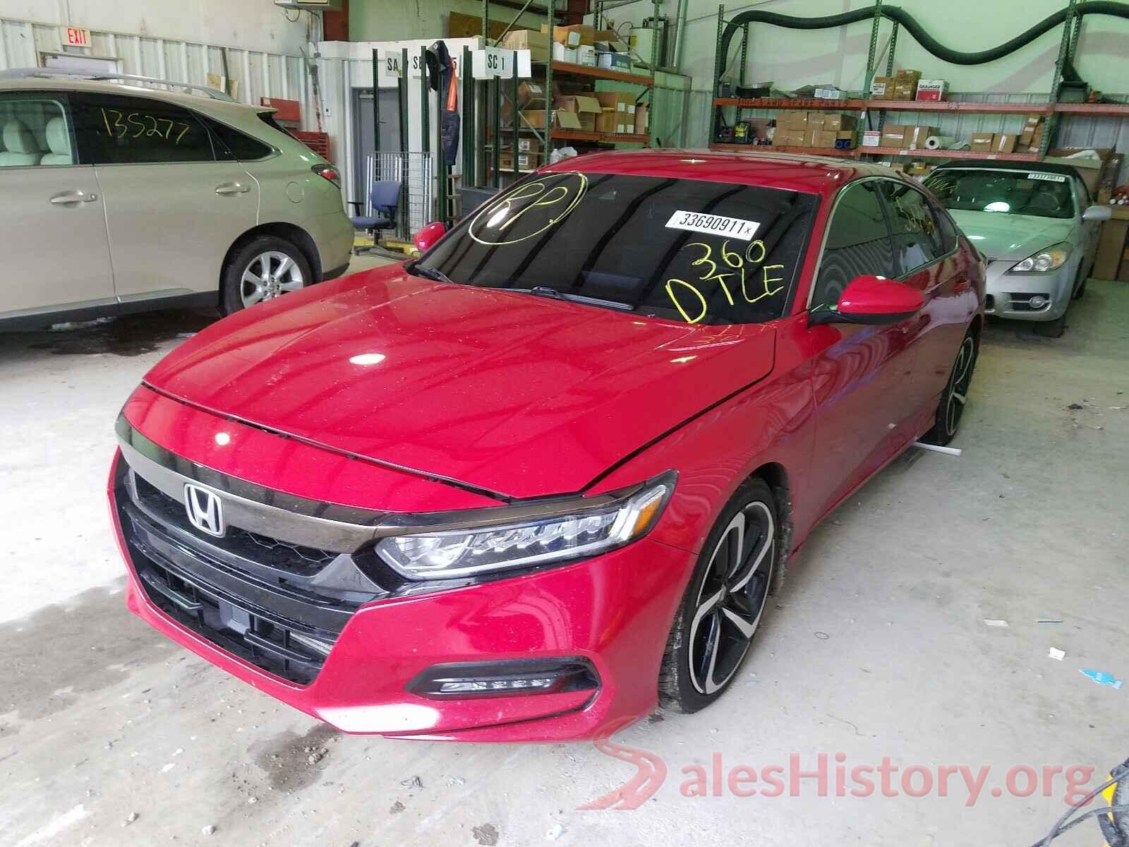 1HGCV1F31JA160679 2018 HONDA ACCORD