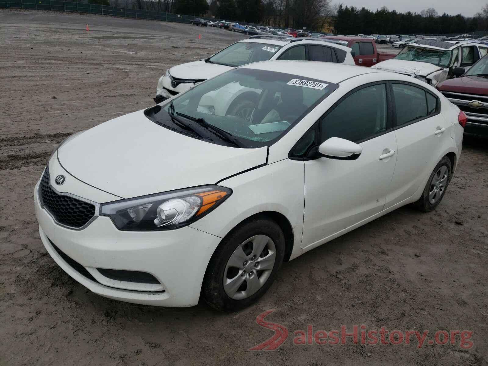 KNAFK4A69G5586576 2016 KIA FORTE