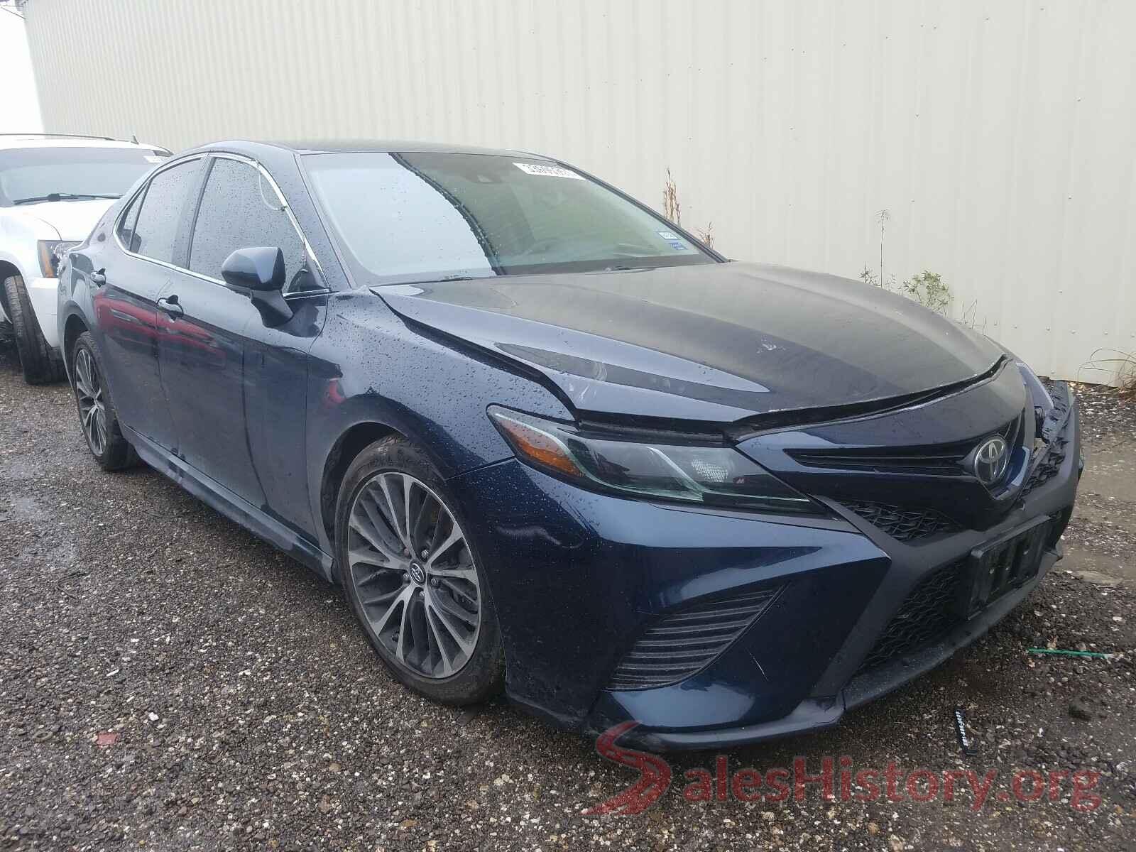 4T1B11HK0JU510761 2018 TOYOTA CAMRY