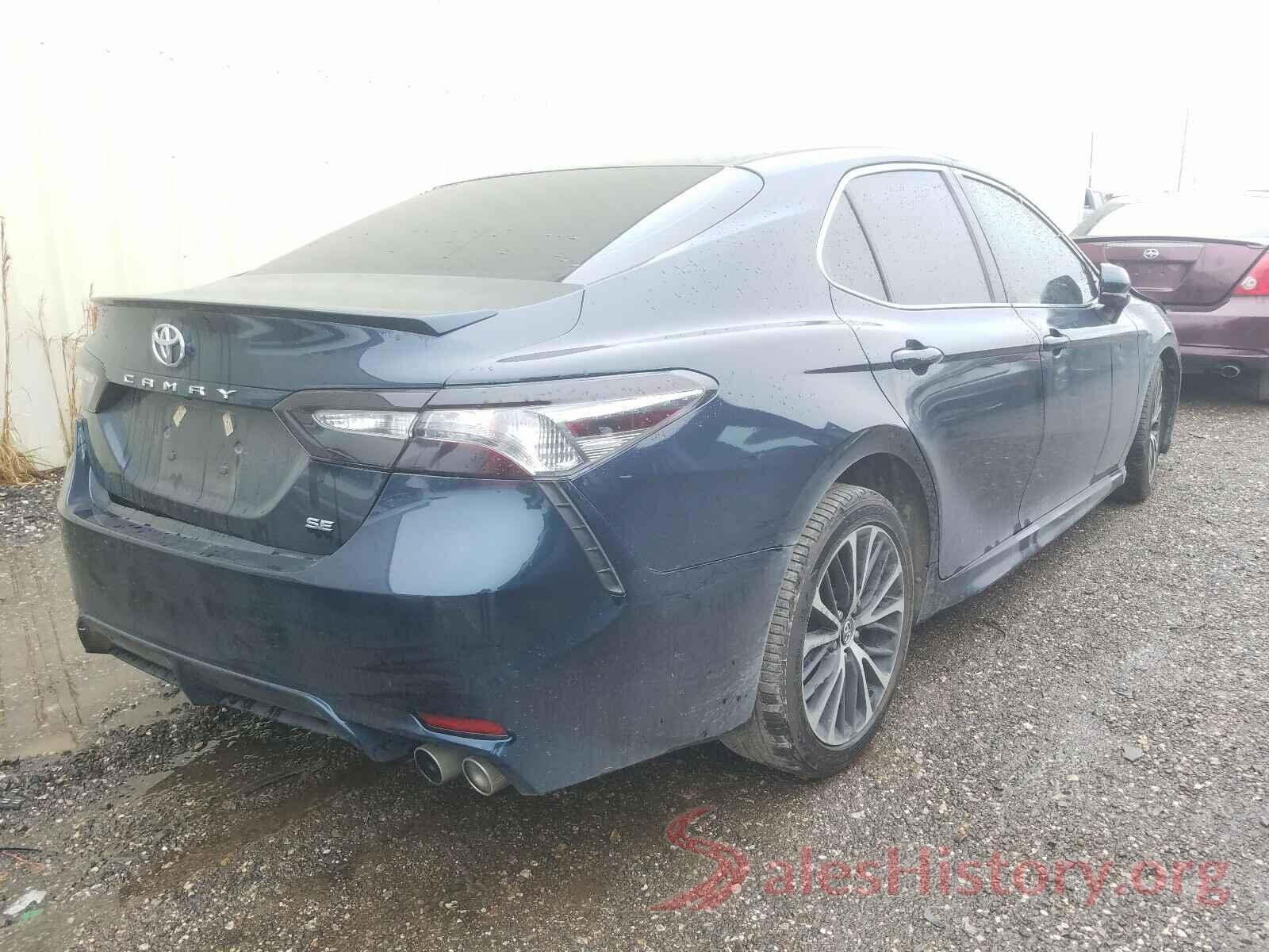 4T1B11HK0JU510761 2018 TOYOTA CAMRY