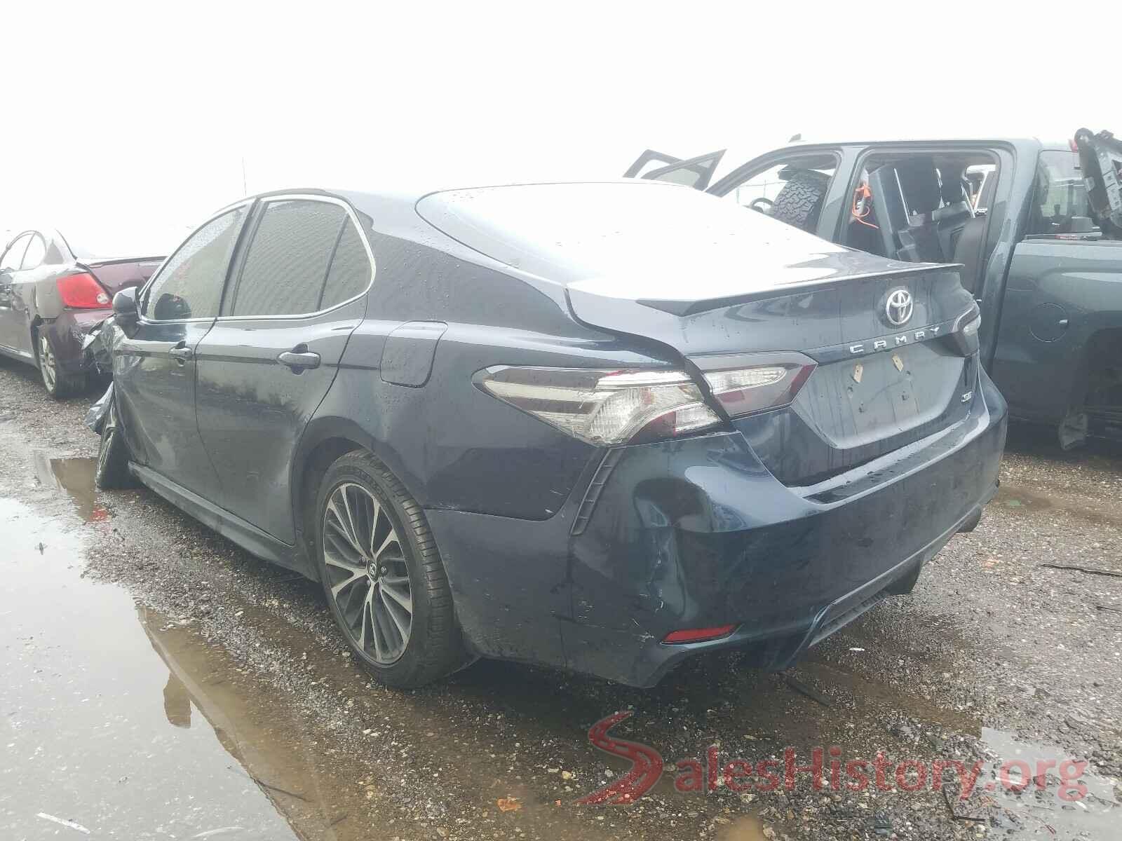 4T1B11HK0JU510761 2018 TOYOTA CAMRY