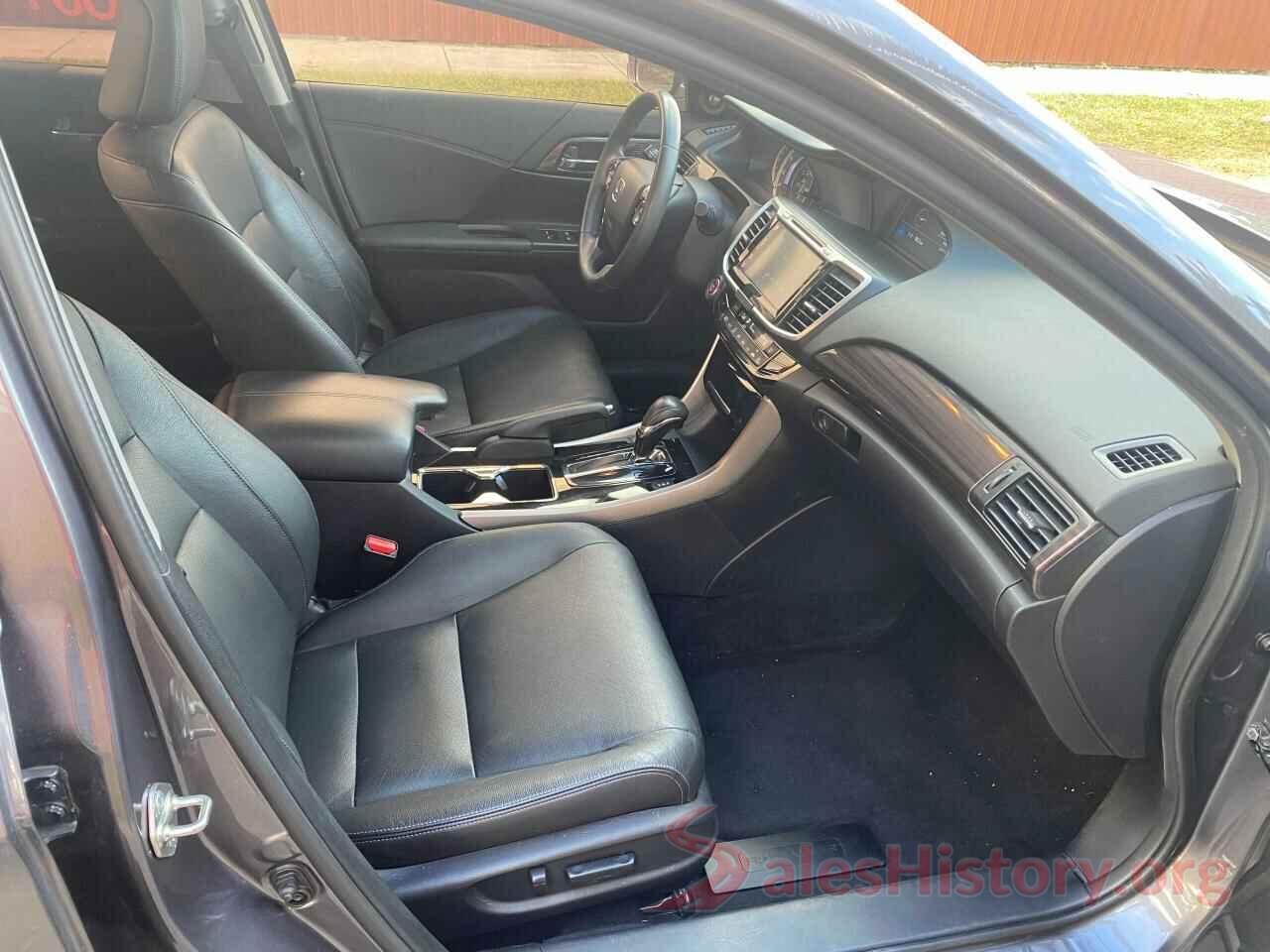 1HGCR2F36HA192242 2017 HONDA ACCORD