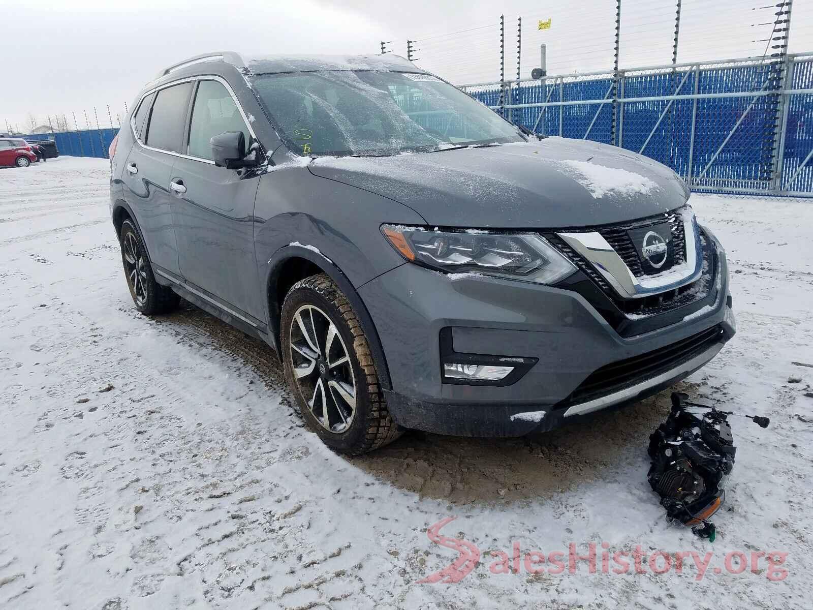 5N1AT2MV4HC857201 2017 NISSAN ROGUE