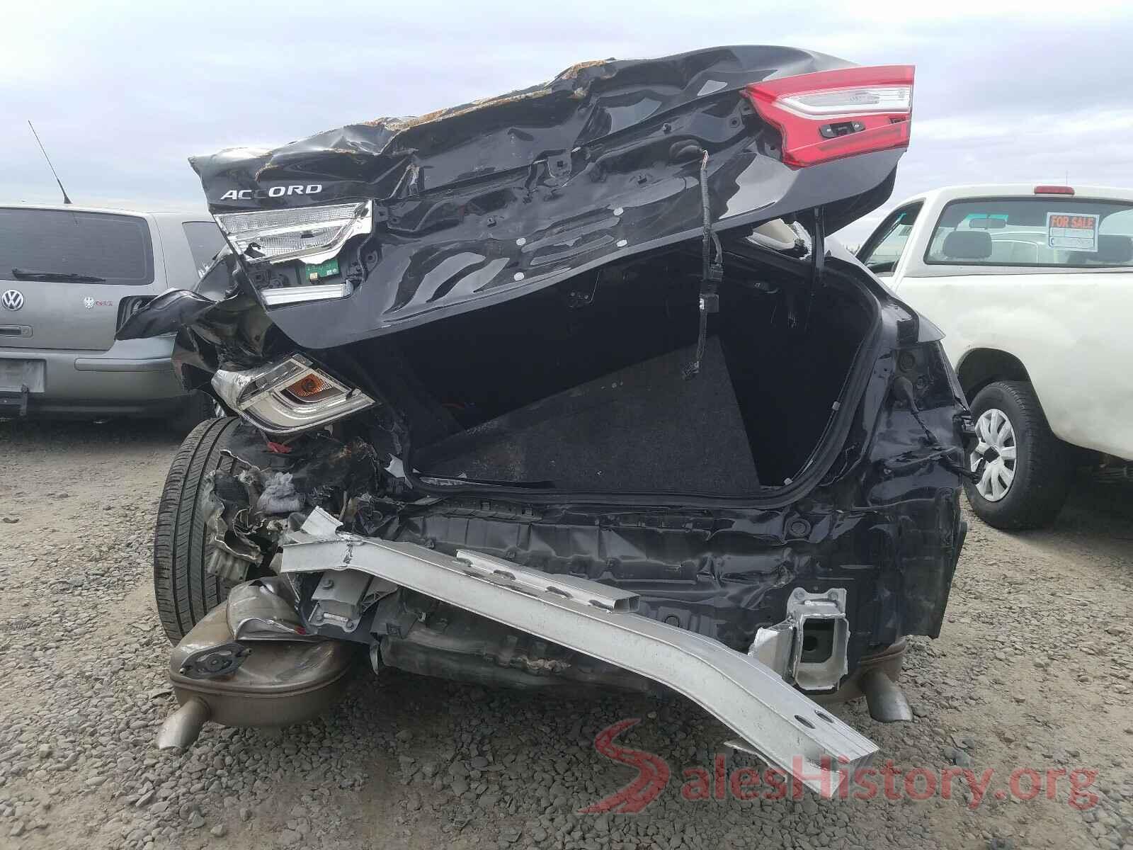 1HGCV1F12JA162522 2018 HONDA ACCORD