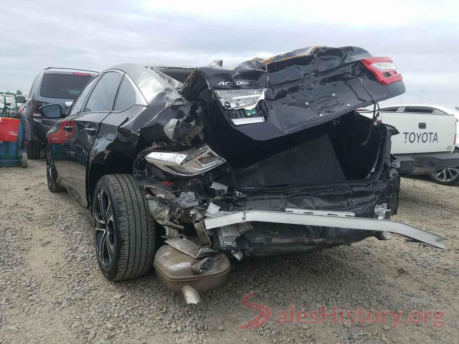 1HGCV1F12JA162522 2018 HONDA ACCORD