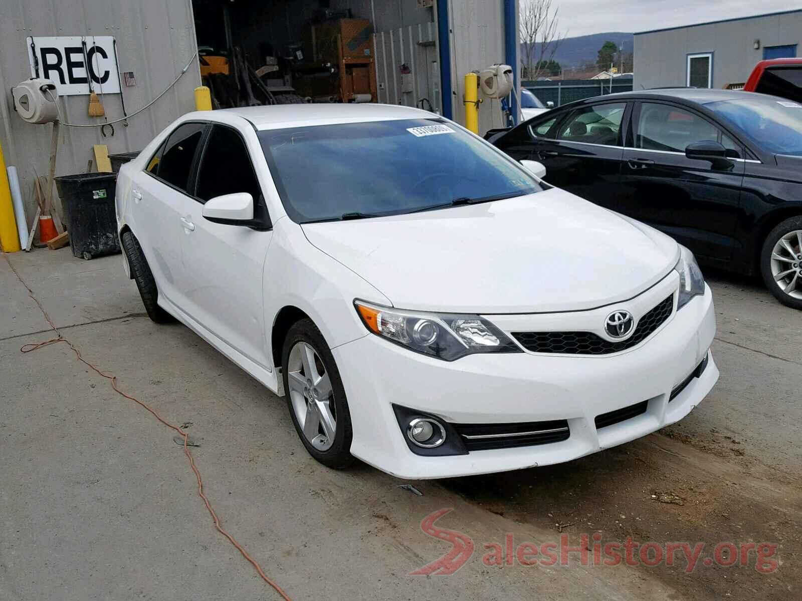 4T1BF1FK7EU351537 2014 TOYOTA CAMRY