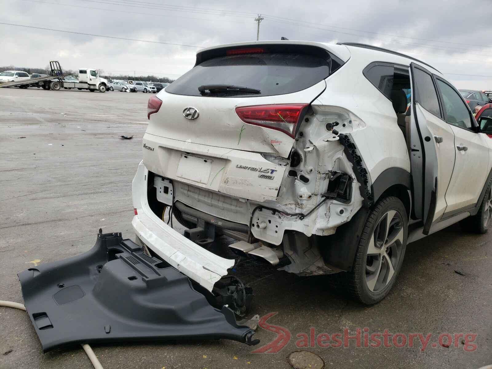 KM8J3CA20JU757158 2018 HYUNDAI TUCSON