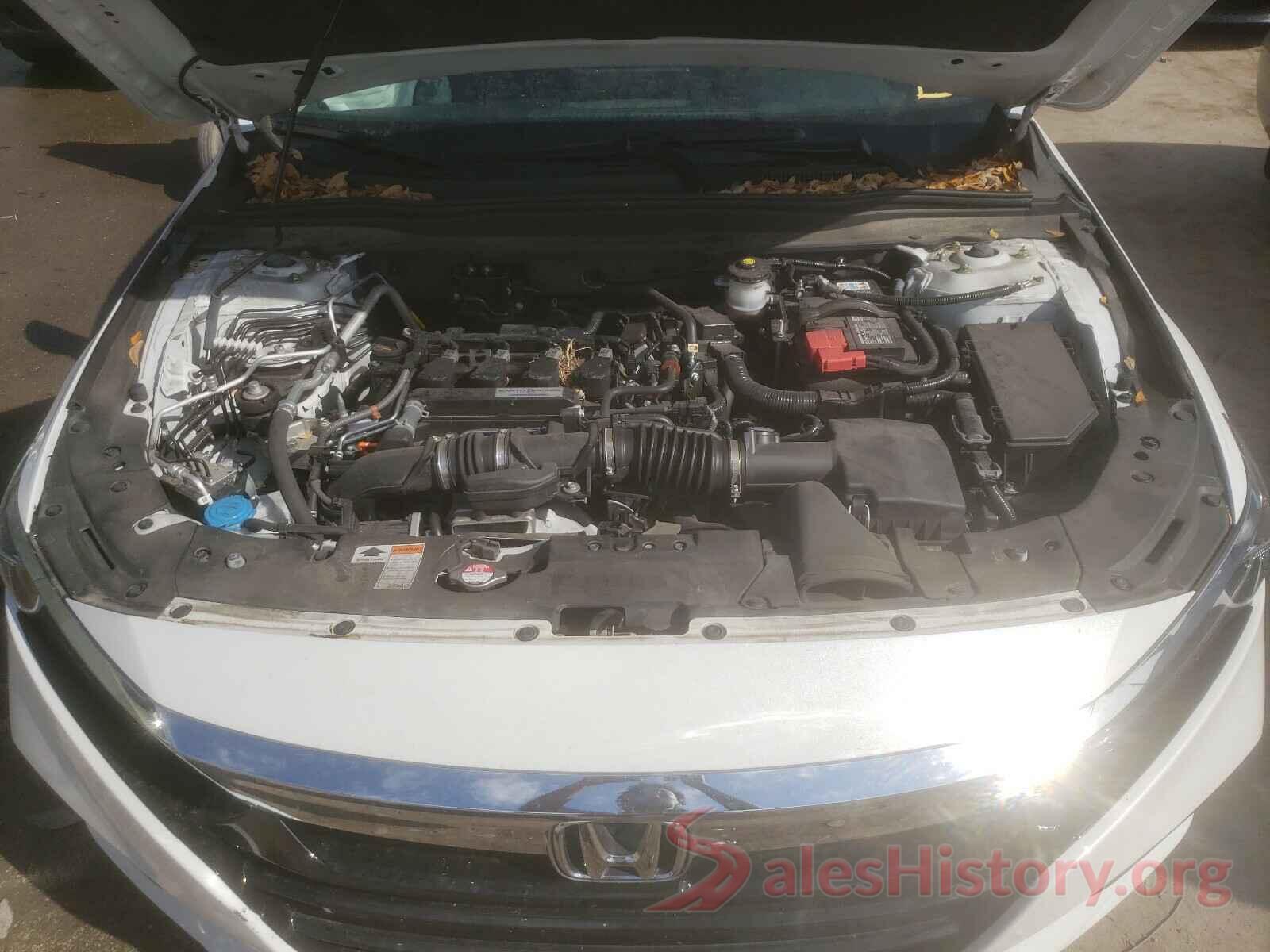 1HGCV1F4XJA231726 2018 HONDA ACCORD