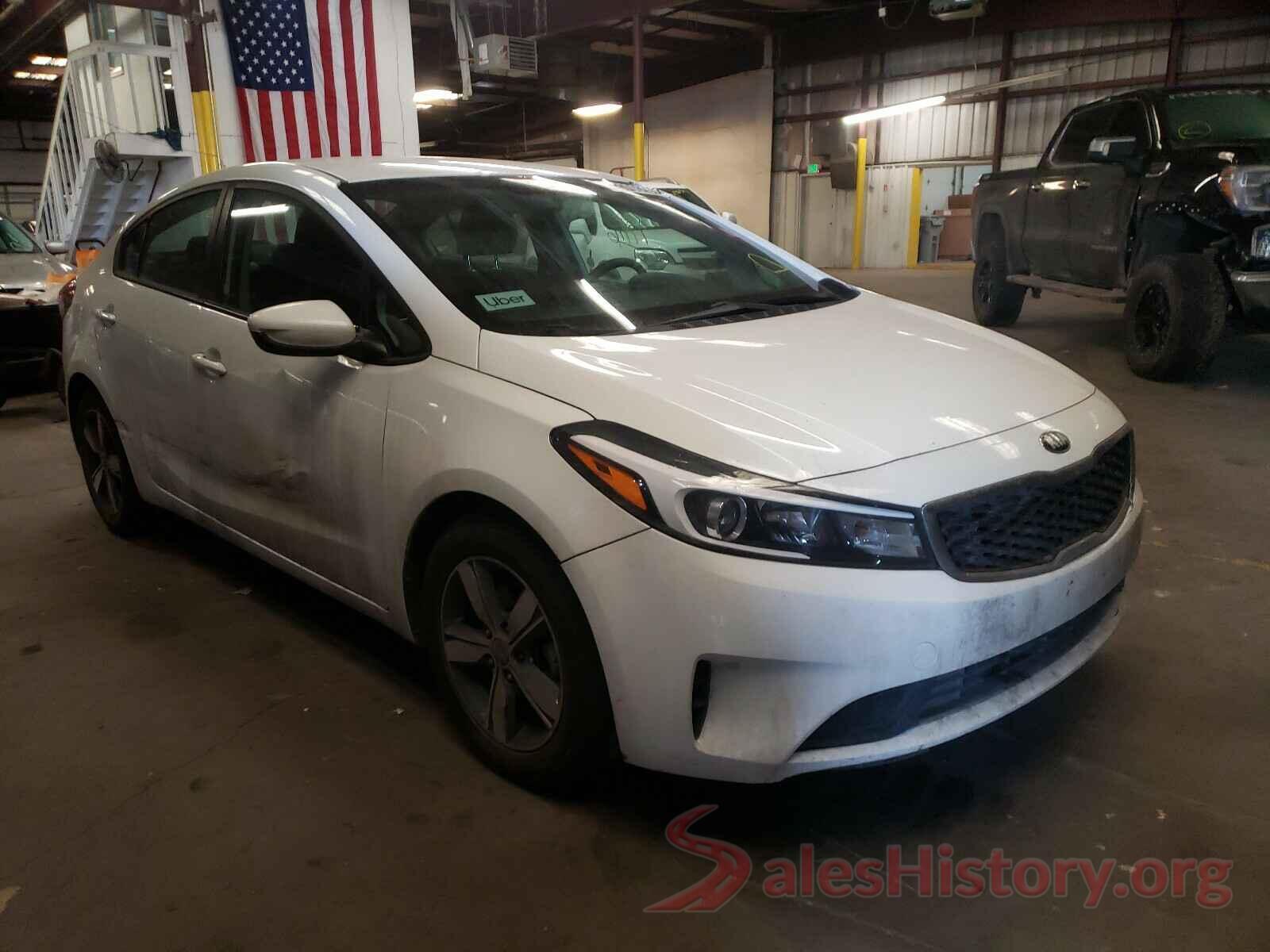 3KPFL4A72JE171099 2018 KIA FORTE