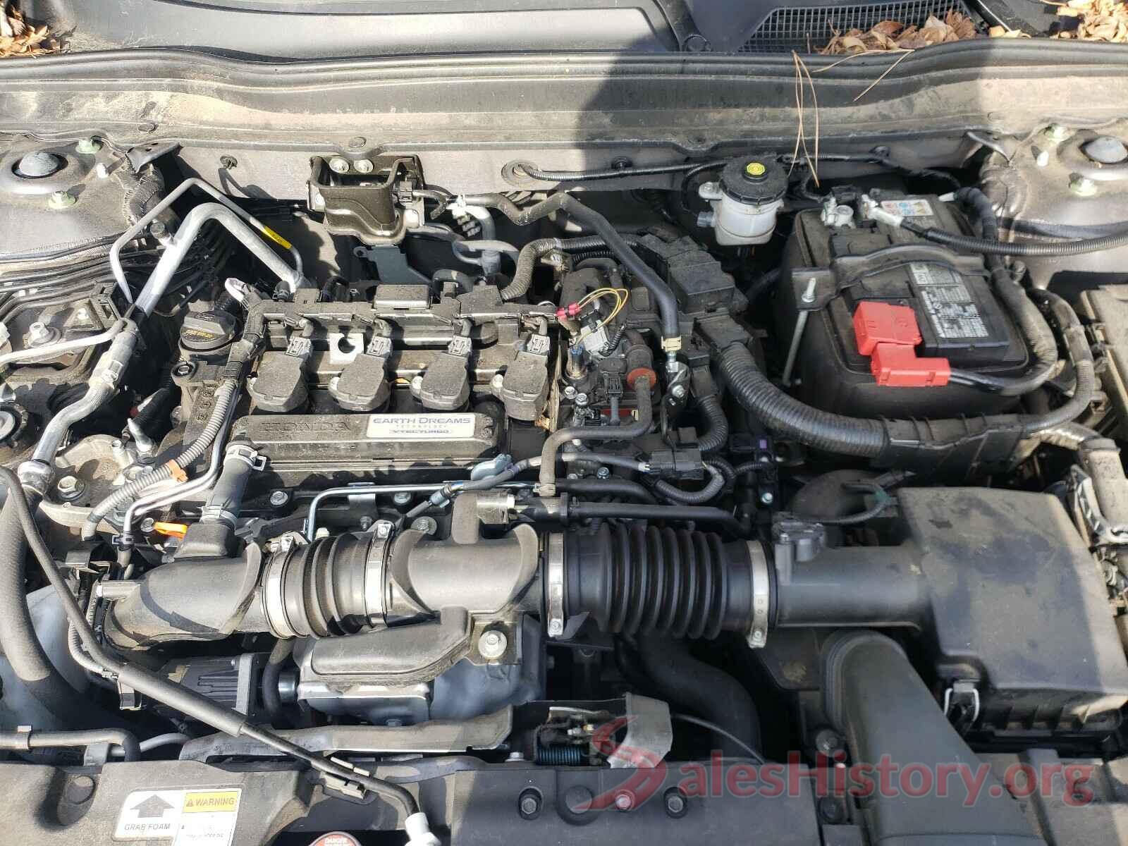 1HGCV1F40JA181404 2018 HONDA ACCORD