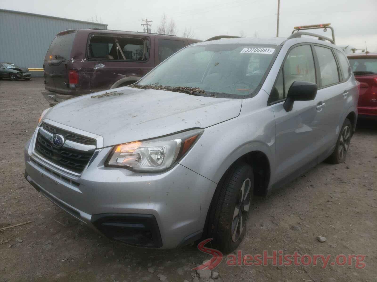 JF2SJABC5JH424605 2018 SUBARU FORESTER