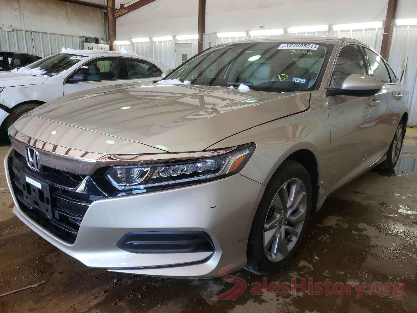 1HGCV1F18JA033300 2018 HONDA ACCORD