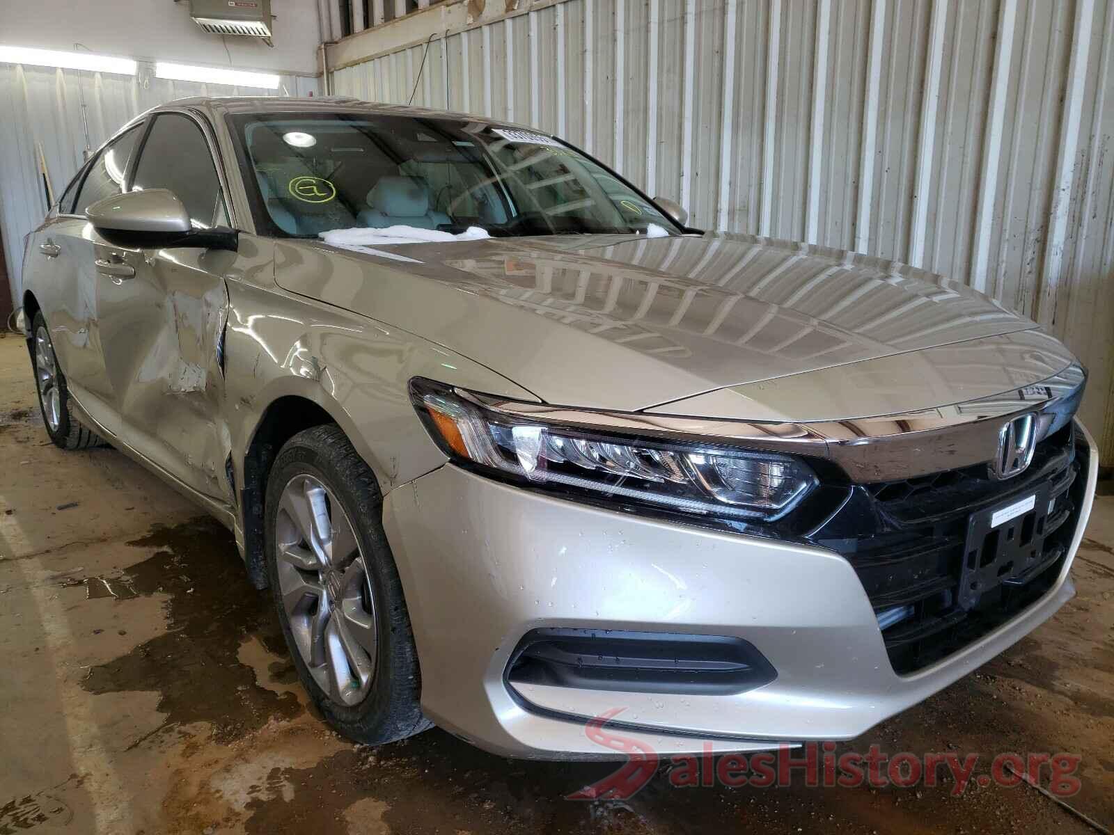 1HGCV1F18JA033300 2018 HONDA ACCORD