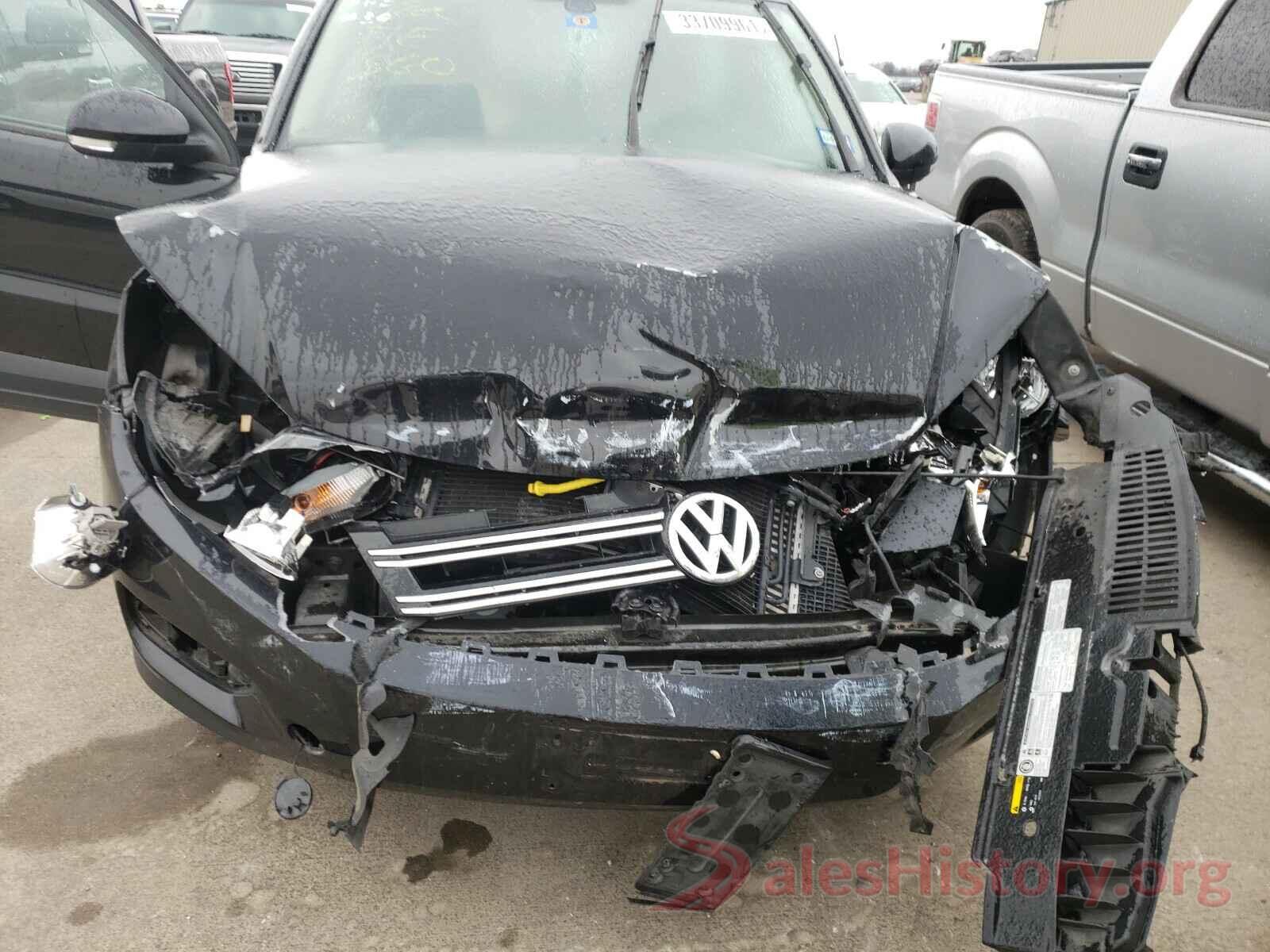 WVGAV7AX4HK020967 2017 VOLKSWAGEN TIGUAN