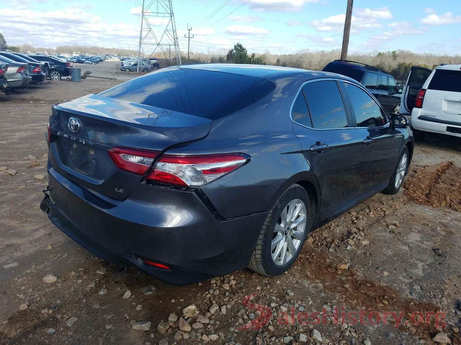 4T1B11HK0JU538091 2018 TOYOTA CAMRY