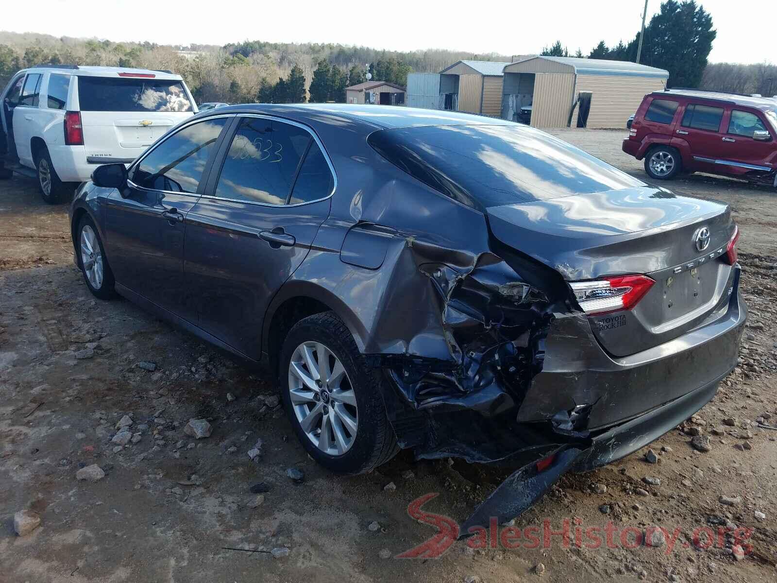 4T1B11HK0JU538091 2018 TOYOTA CAMRY