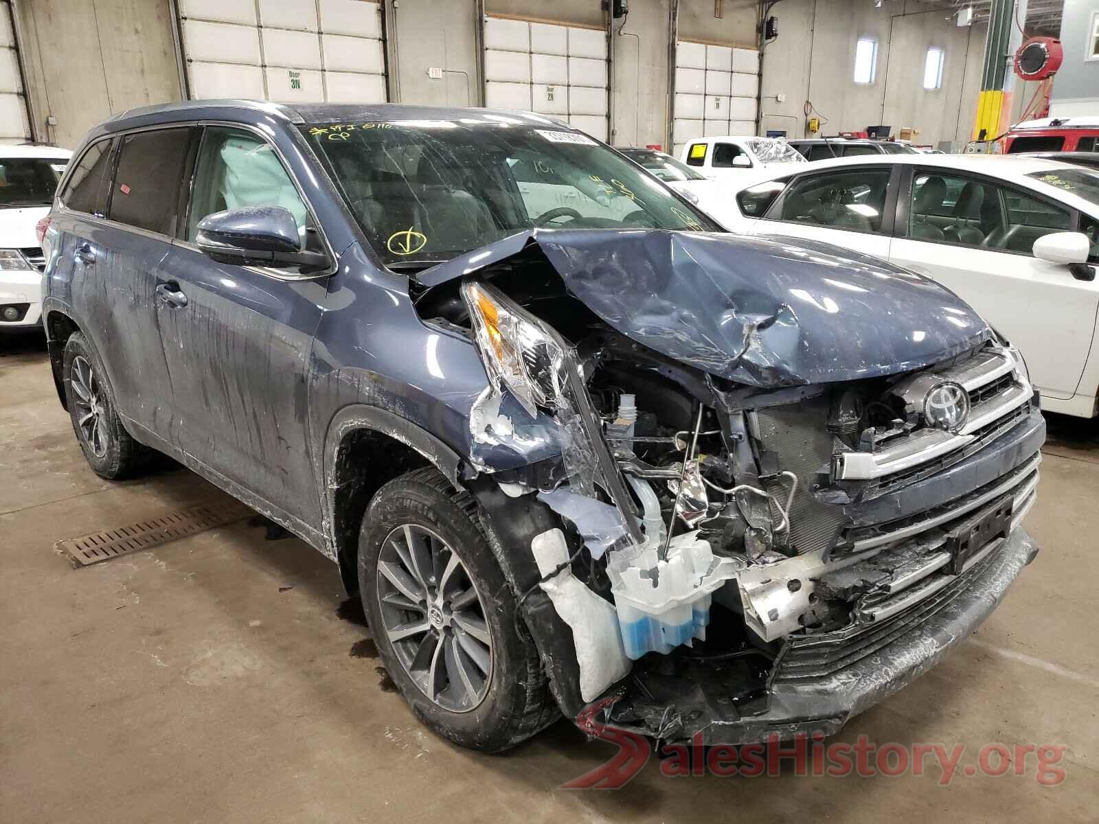 5TDJZRFH0KS717817 2019 TOYOTA HIGHLANDER