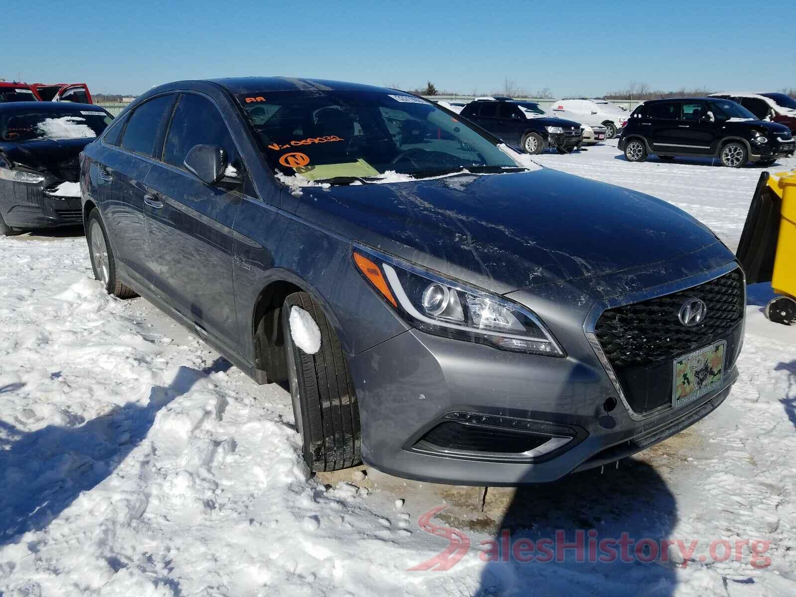 KMHE24L36HA069032 2017 HYUNDAI SONATA