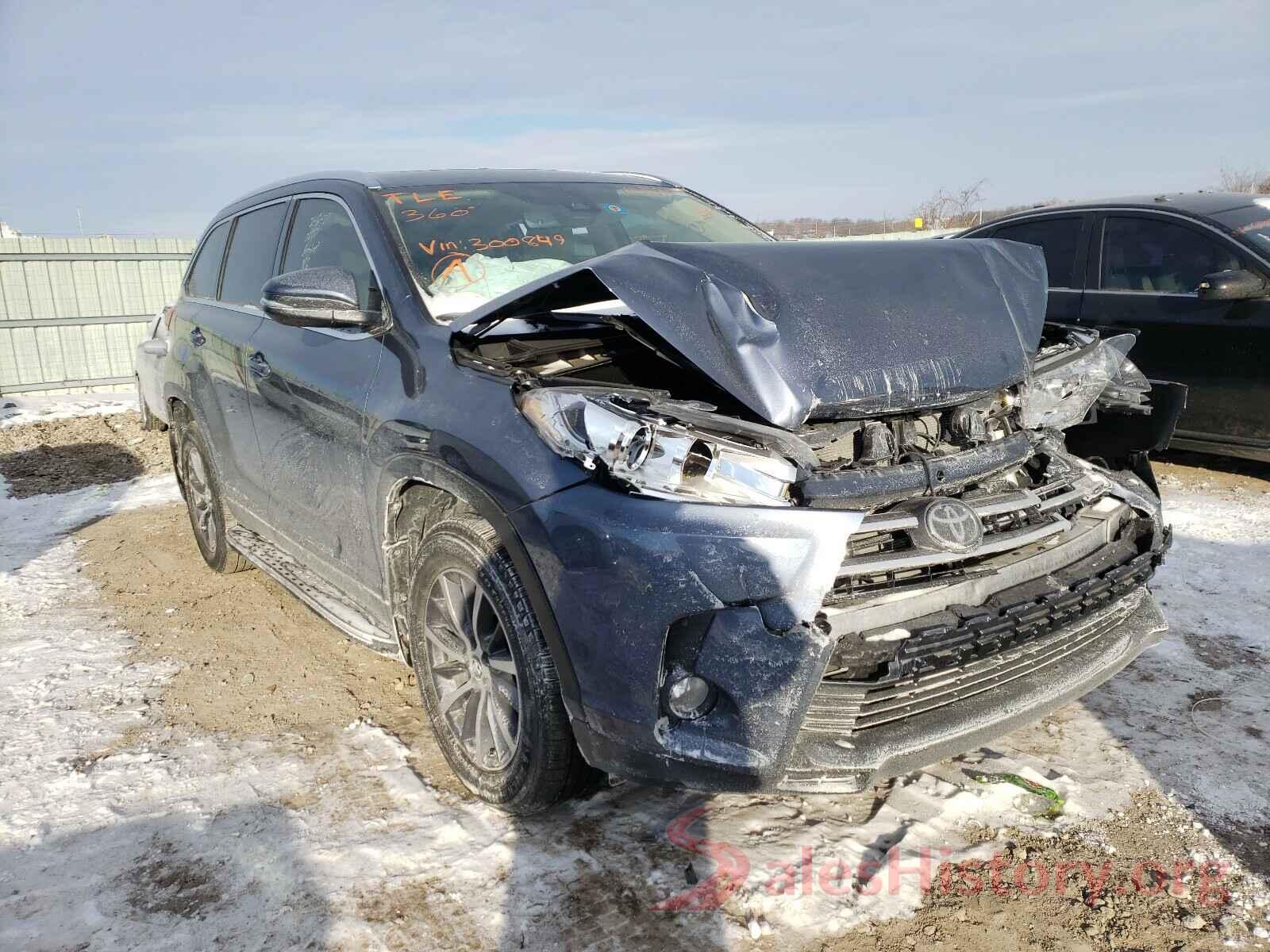 5TDKZRFH4KS300849 2019 TOYOTA HIGHLANDER