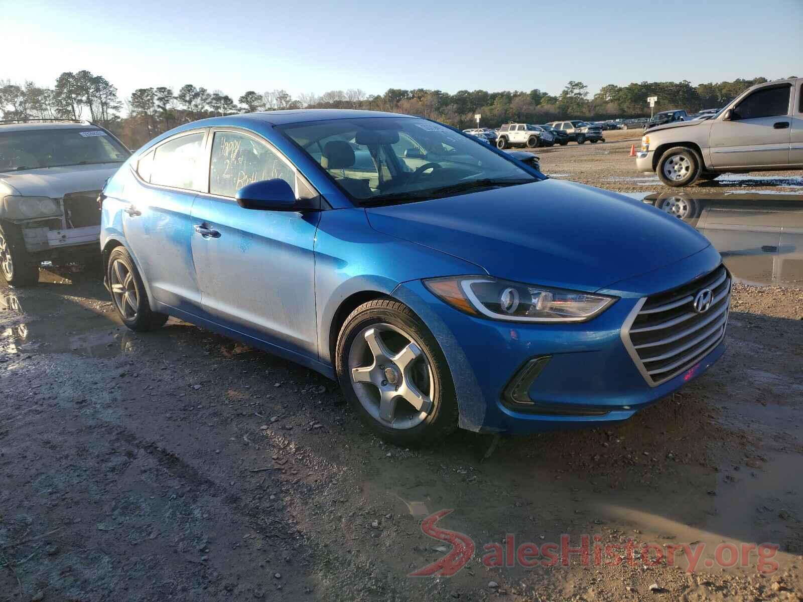 5NPD84LF7JH256724 2018 HYUNDAI ELANTRA