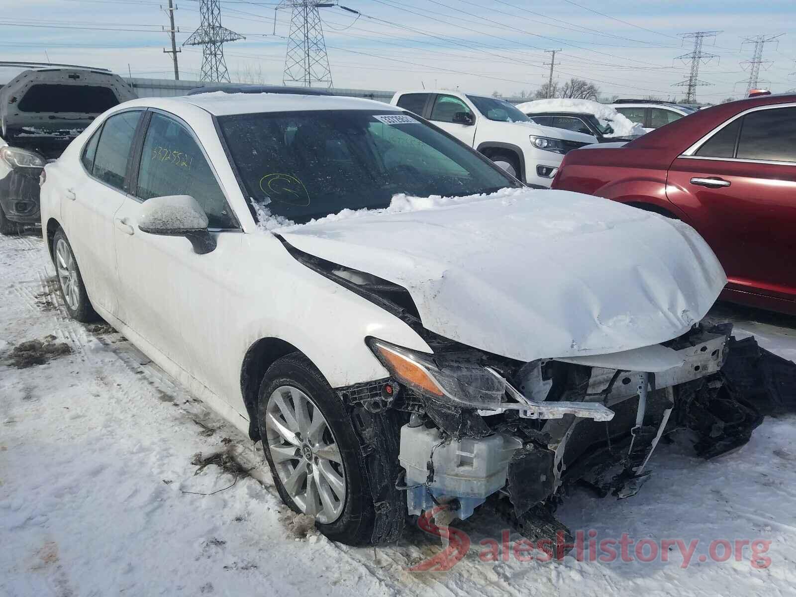 4T1B11HK4KU771733 2019 TOYOTA CAMRY