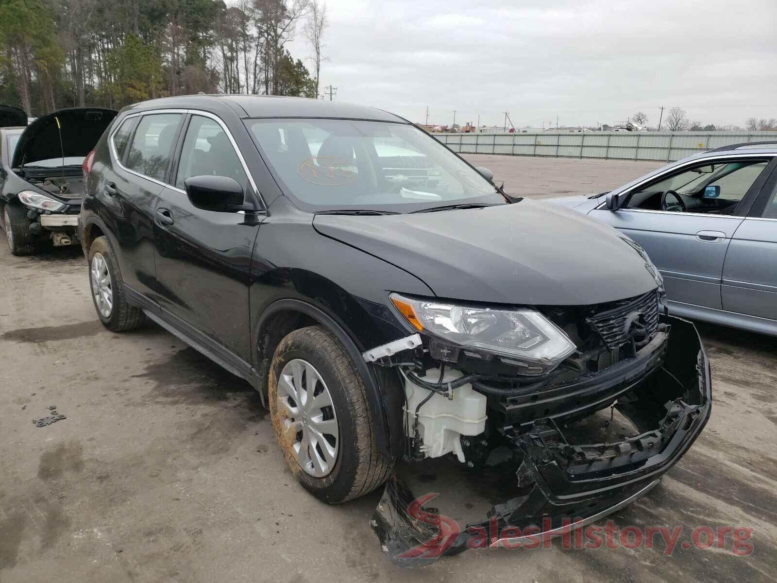 KNMAT2MT7JP530468 2018 NISSAN ROGUE