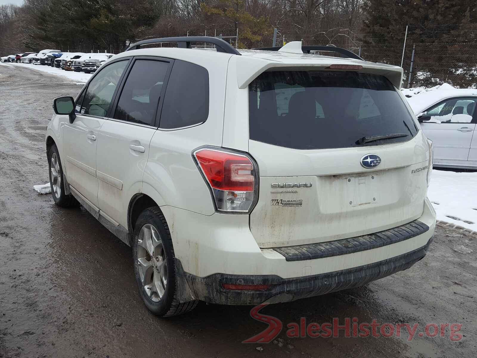 JF2SJAWC4JH417512 2018 SUBARU FORESTER