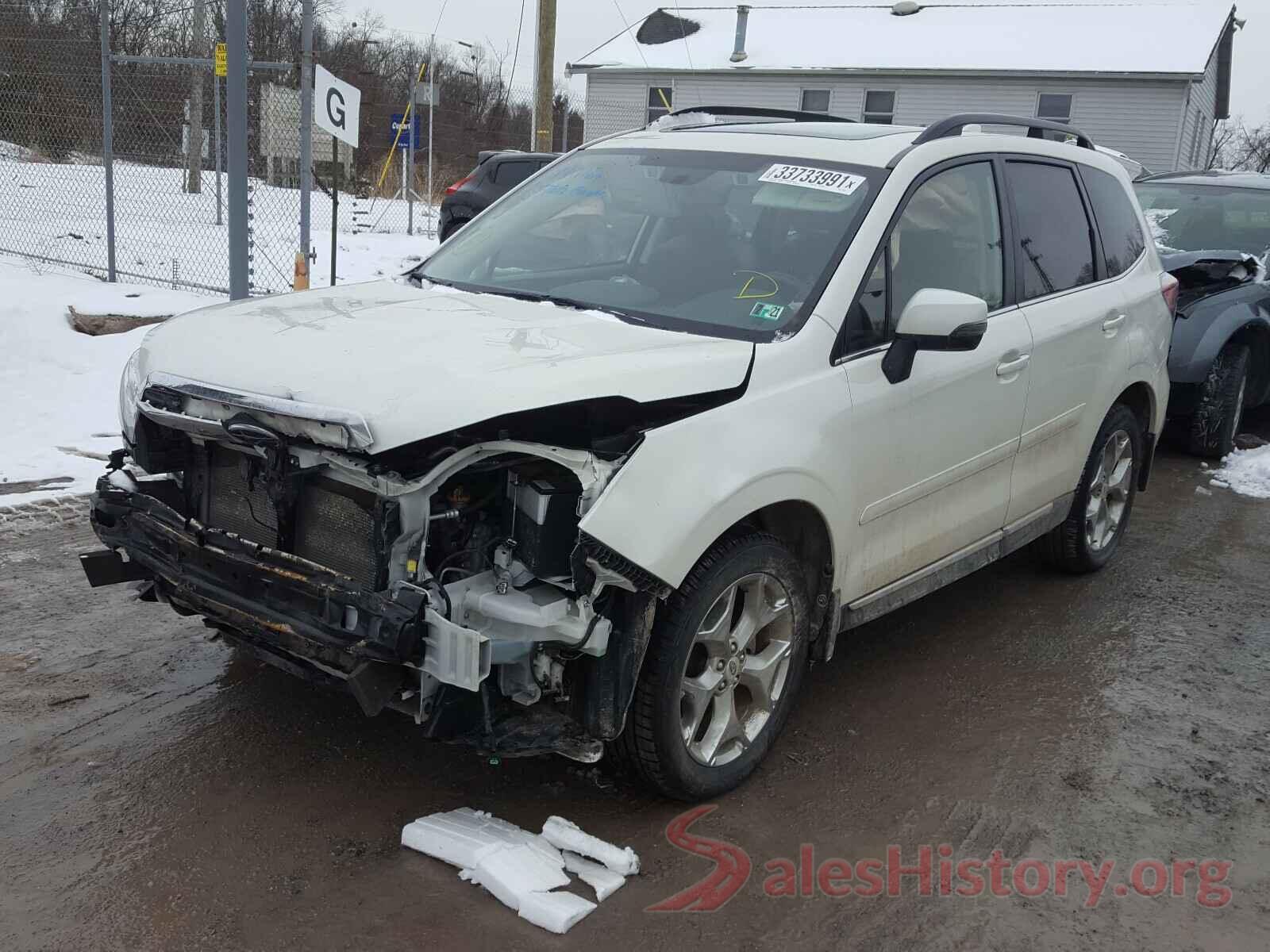 JF2SJAWC4JH417512 2018 SUBARU FORESTER