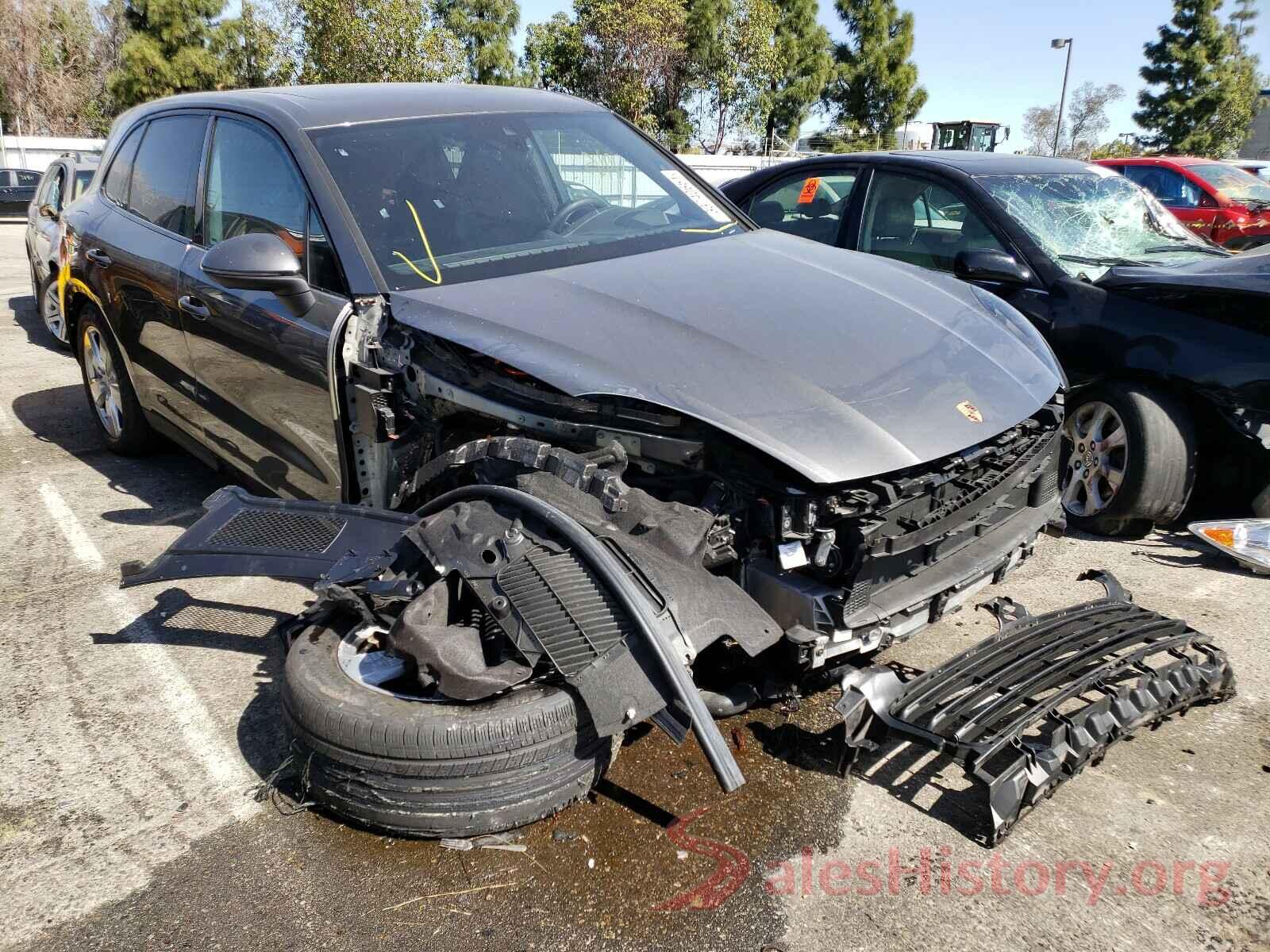 WP1AE2AY3KDA50326 2019 PORSCHE CAYENNE