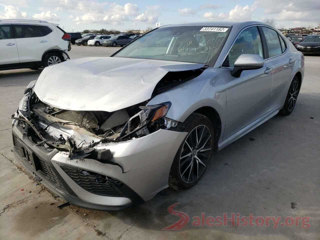 4T1G11AKXMU516331 2021 TOYOTA CAMRY