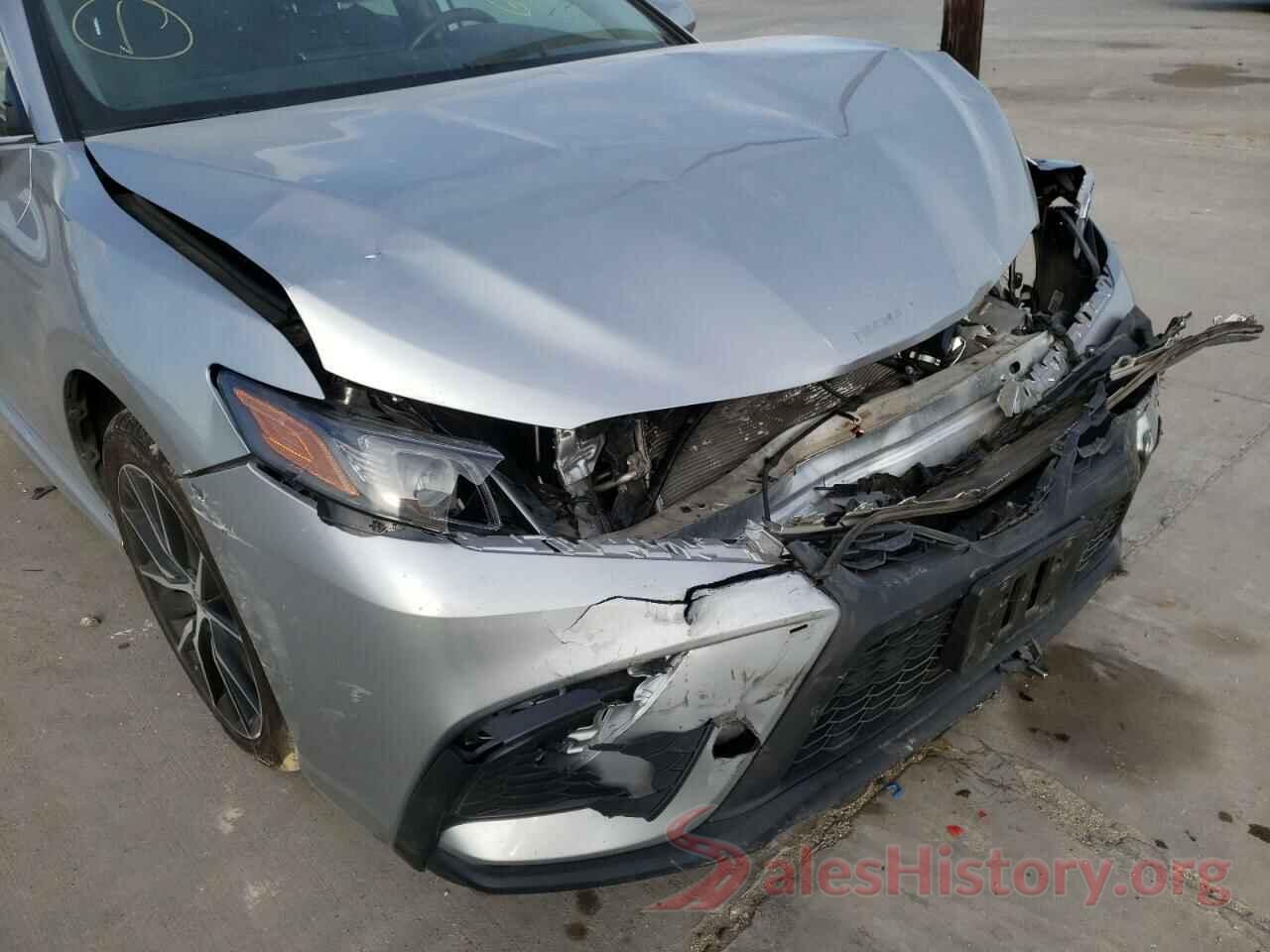 4T1G11AKXMU516331 2021 TOYOTA CAMRY