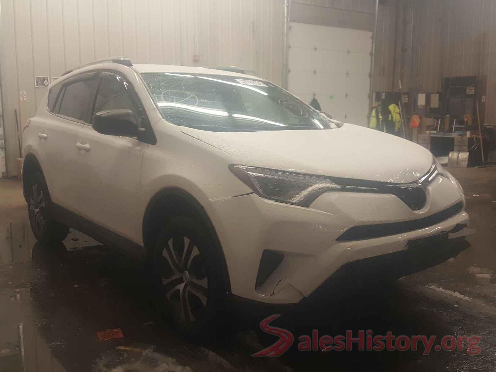 2T3BFREV3JW848757 2018 TOYOTA RAV4