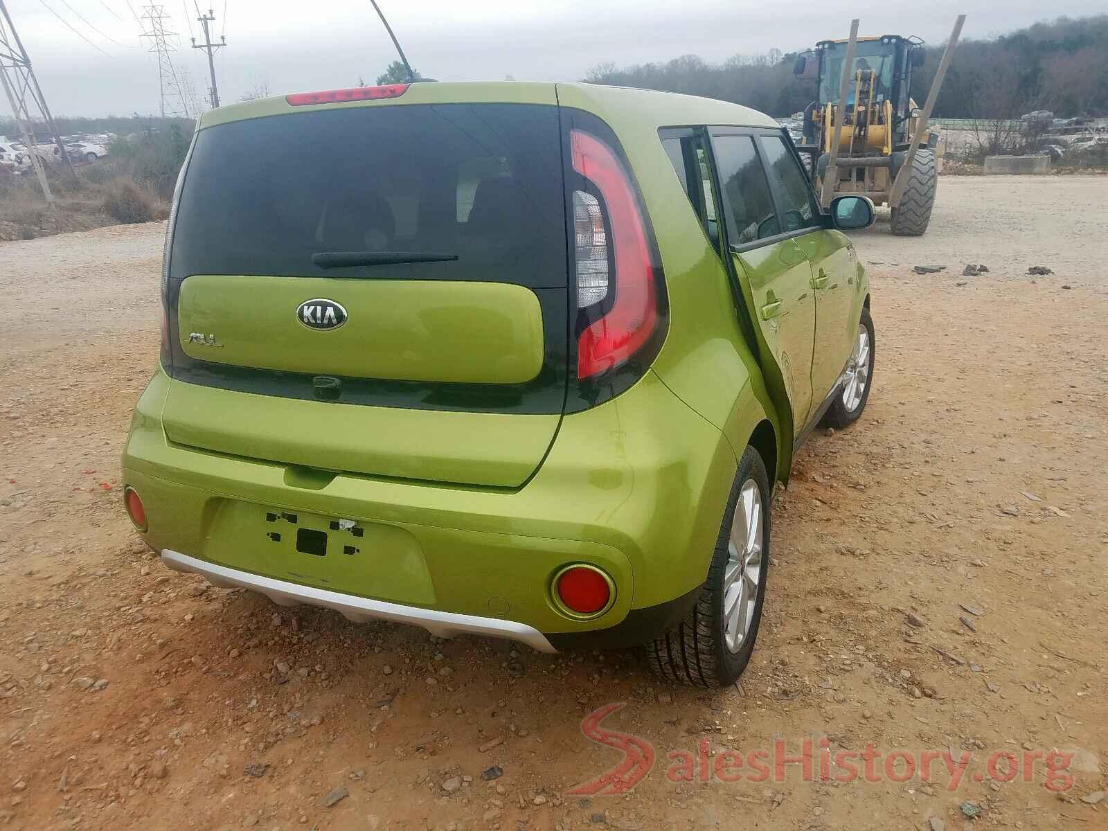 KNDJP3A55J7897479 2018 KIA SOUL