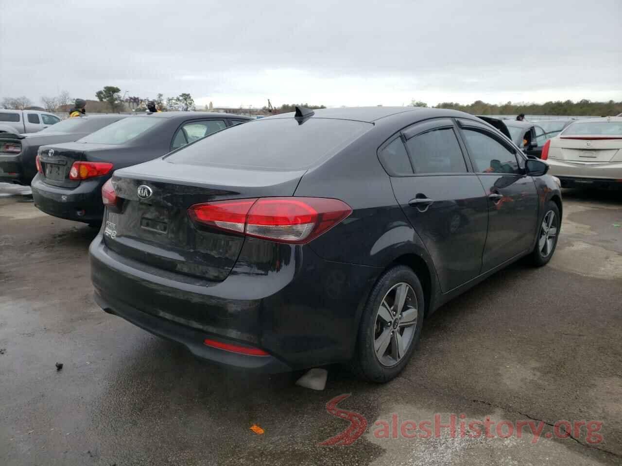 3KPFL4A72JE172625 2018 KIA FORTE