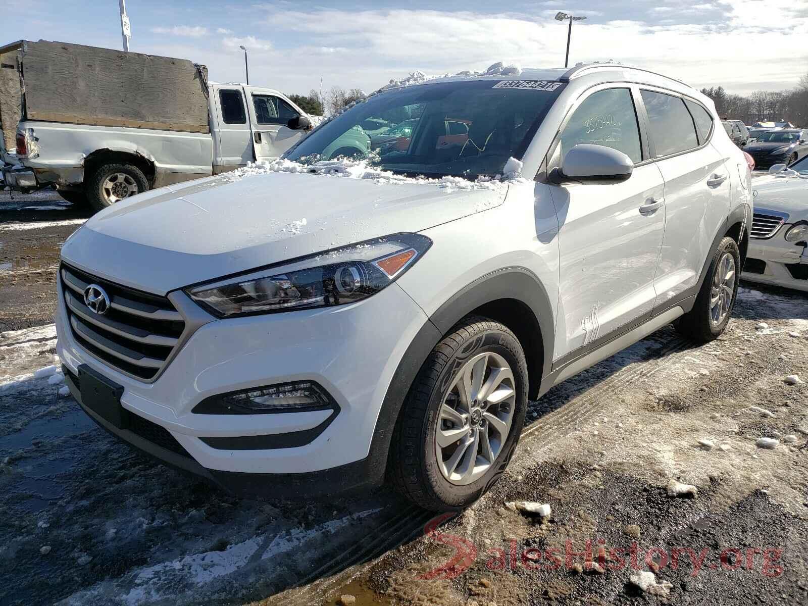 KM8J3CA4XHU392452 2017 HYUNDAI TUCSON