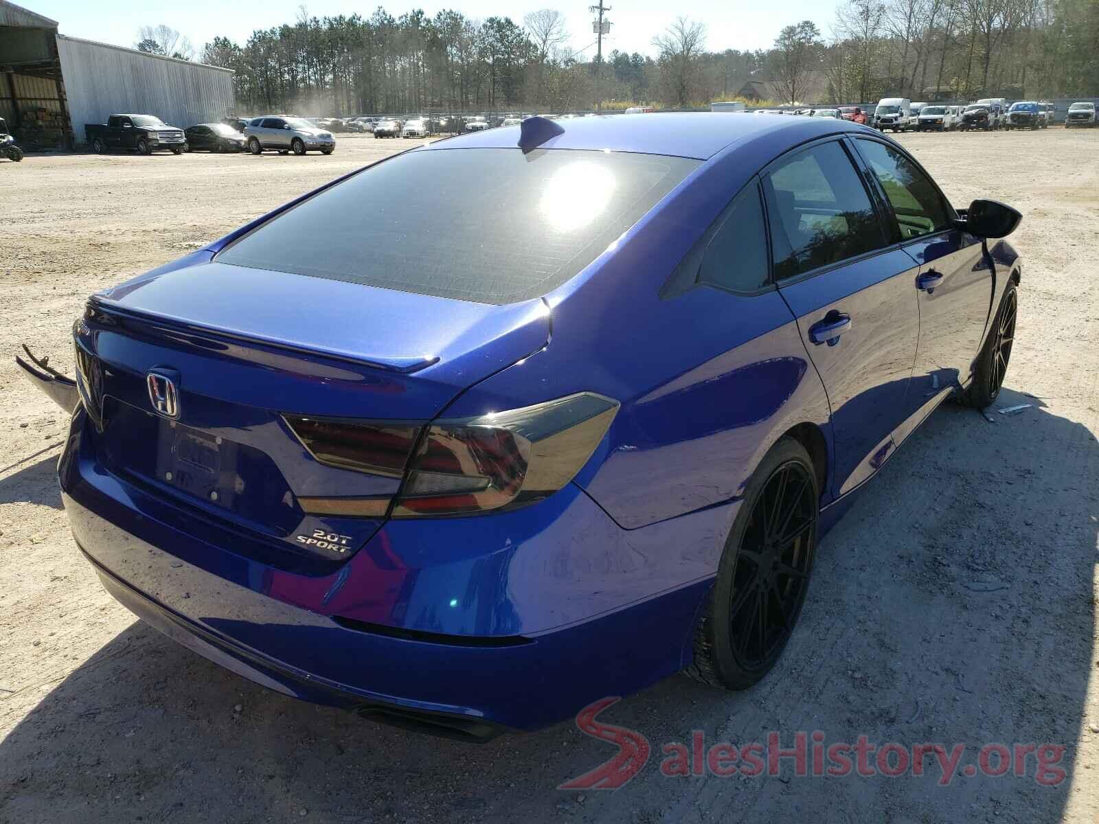 1HGCV2F32JA018900 2018 HONDA ACCORD