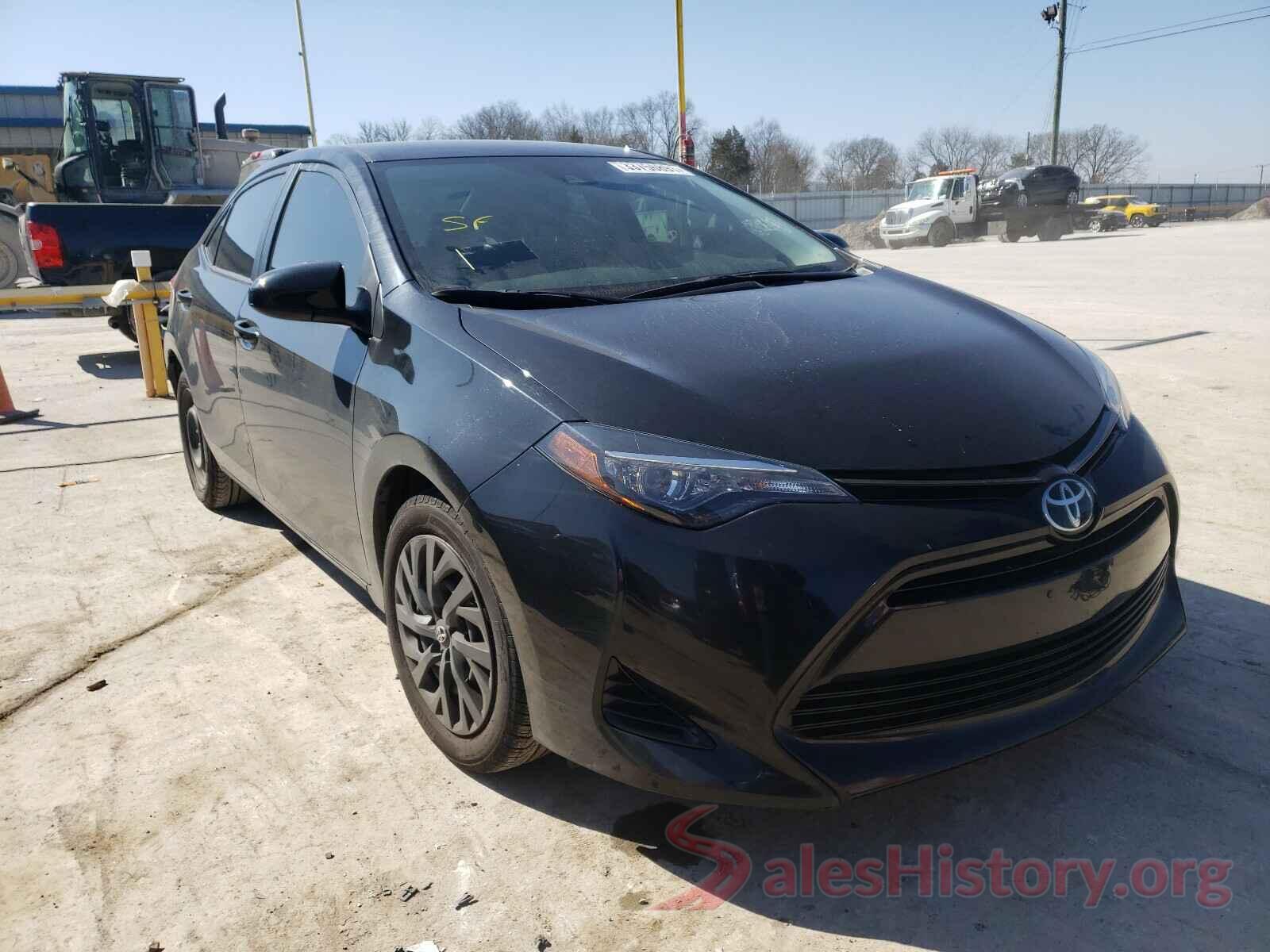 2T1BURHE3JC112199 2018 TOYOTA COROLLA