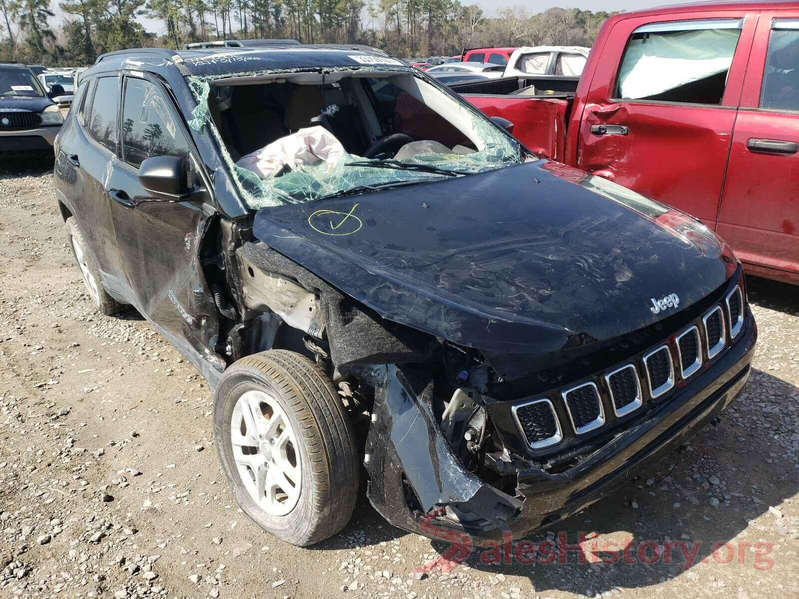 3C4NJCAB0JT250833 2018 JEEP COMPASS