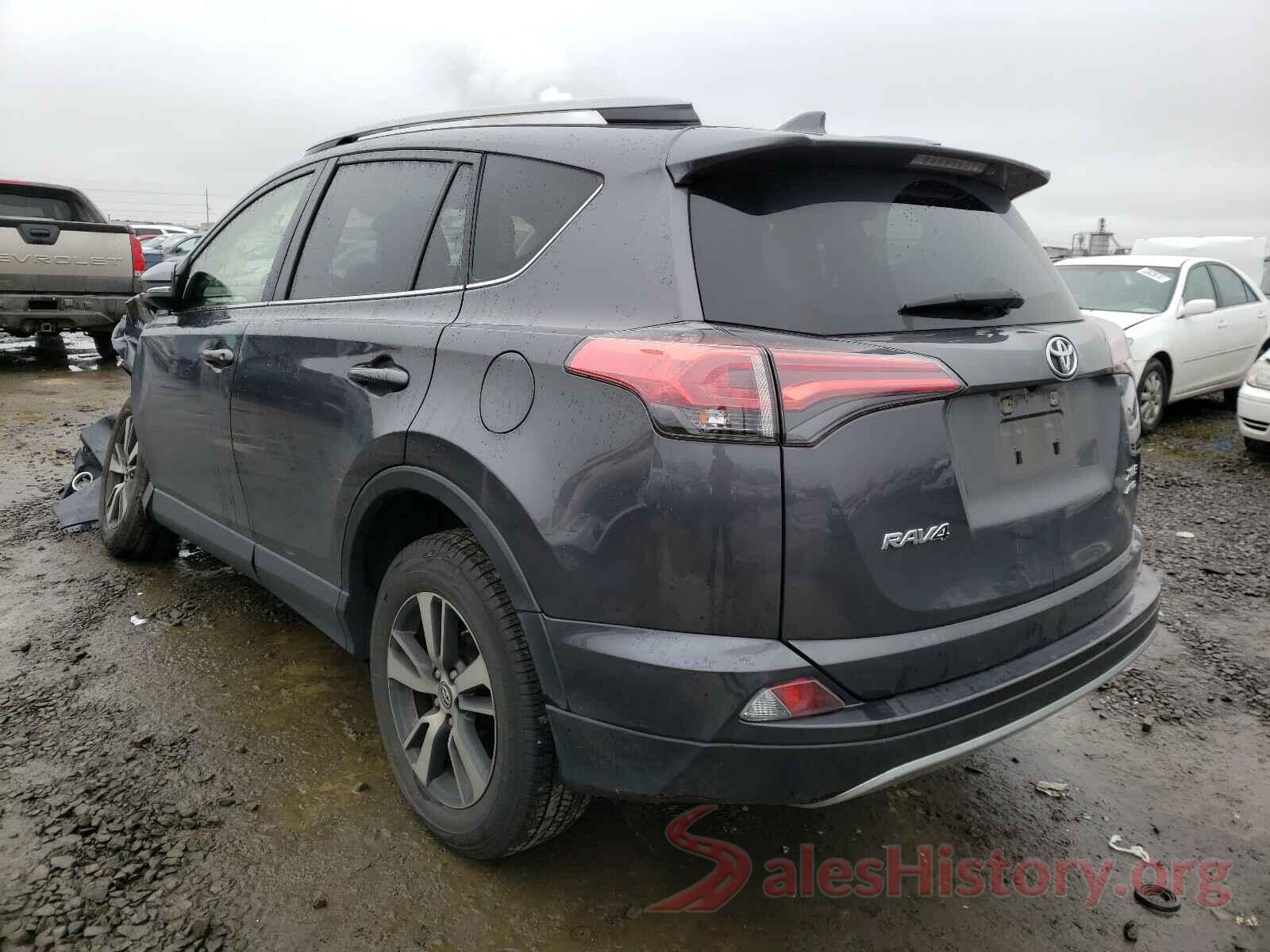 JTMRFREV9JJ246152 2018 TOYOTA RAV4