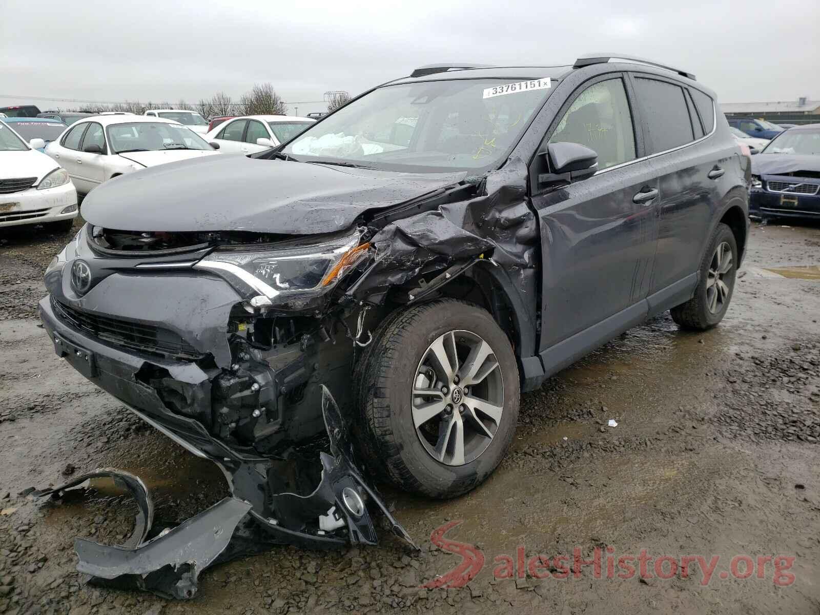 JTMRFREV9JJ246152 2018 TOYOTA RAV4