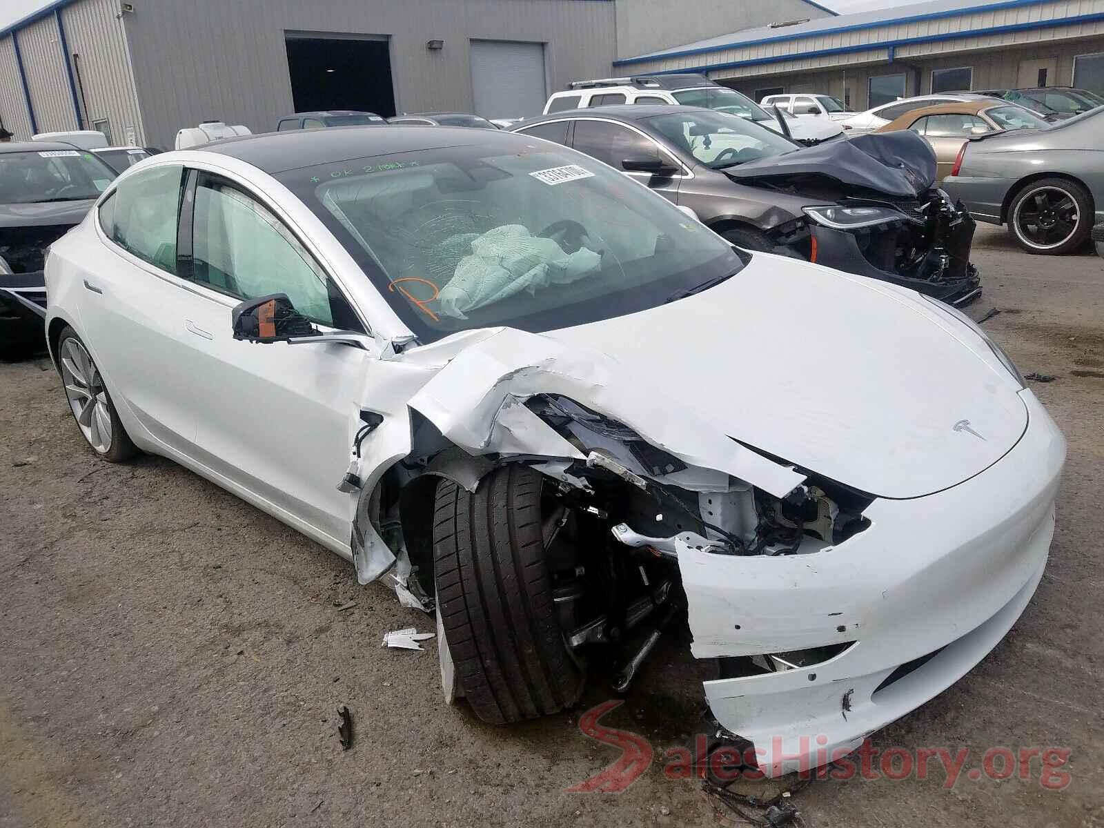 5YJ3E1EB2KF413797 2019 TESLA MODEL 3