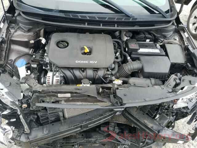 3KPFL4A71HE085230 2017 KIA FORTE